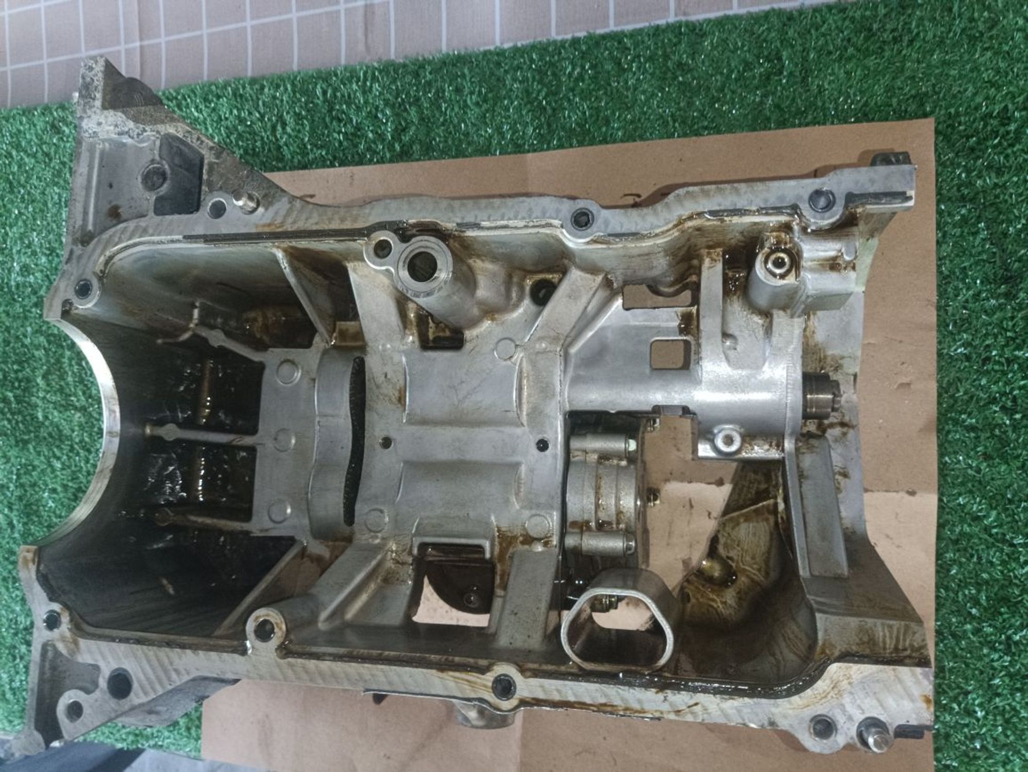 https://ycs.partsauto.market/partsauto-images/thmbs/userImages/a19a1494006c0851879c8cd6f3827d7d/part/c51ec9e3-064f-4694-b5a9-db12adbbfdc4_1780644371301.jpg