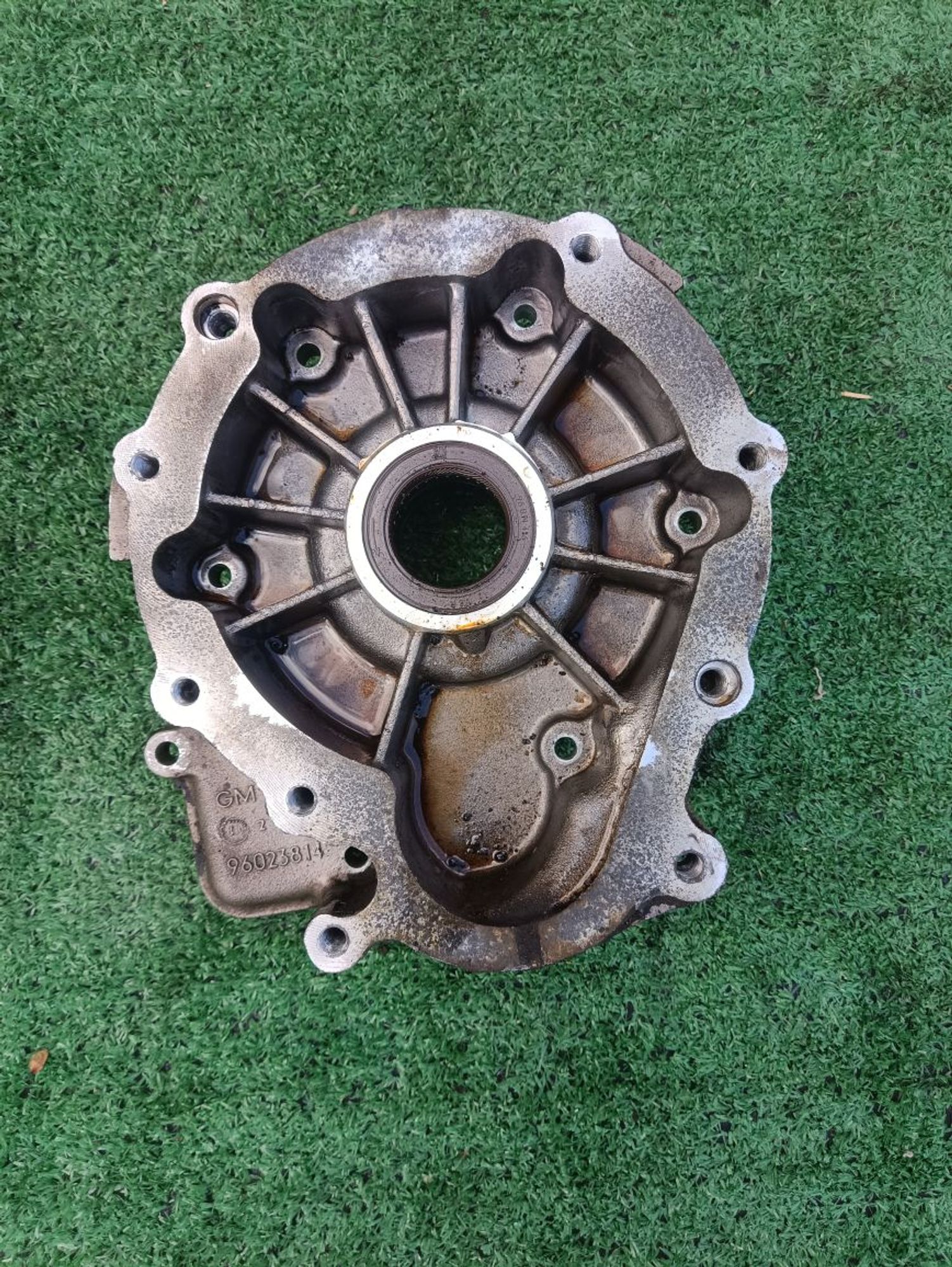 https://ycs.partsauto.market/partsauto-images/thmbs/userImages/a19a1494006c0851879c8cd6f3827d7d/part/cb4502db-974f-421e-b4b9-074ac2a30a58_1778587823600.jpg