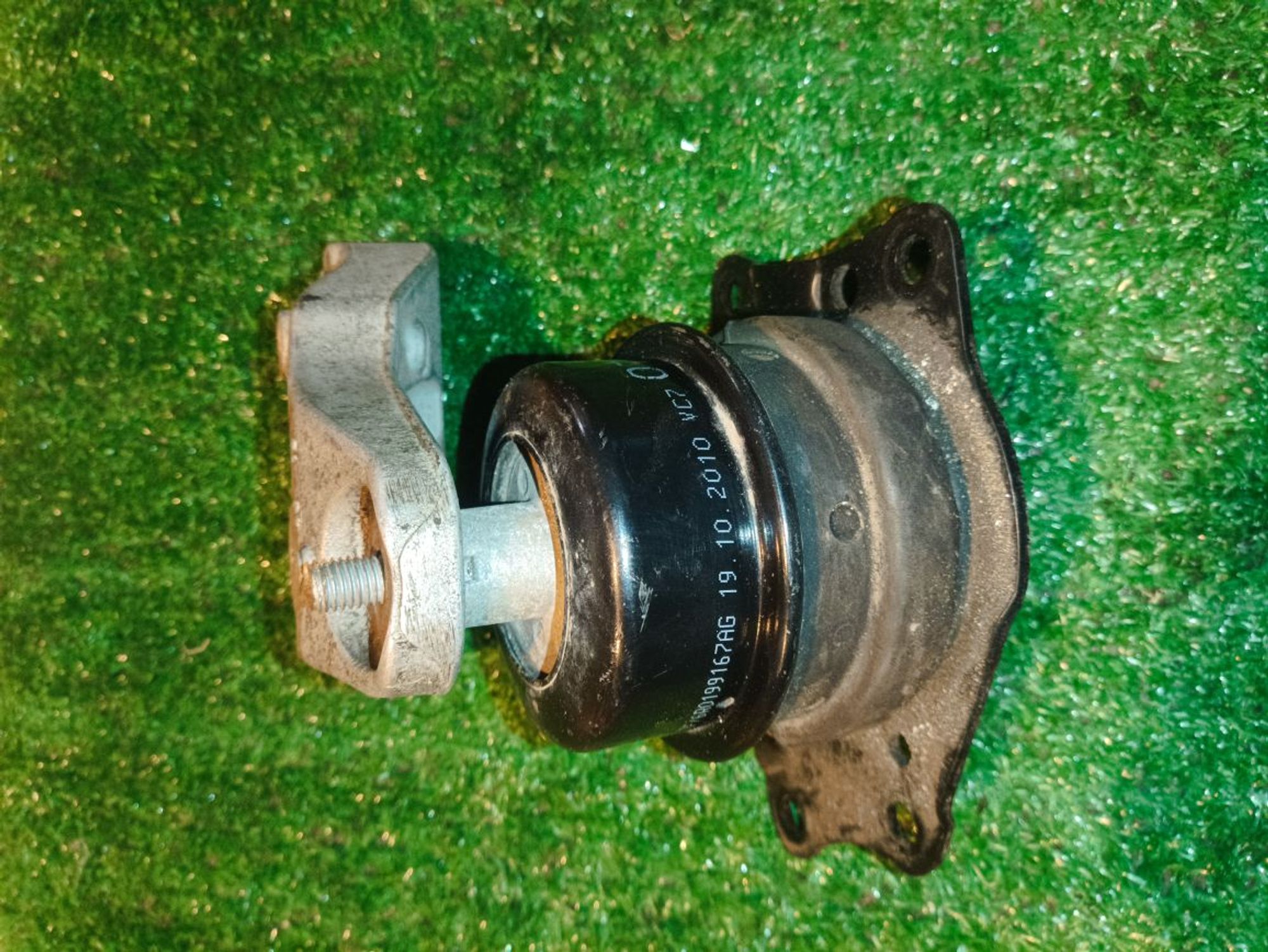https://ycs.partsauto.market/partsauto-images/thmbs/userImages/a19a1494006c0851879c8cd6f3827d7d/part/cb56b5ef-f2ff-4c0b-88ff-7d4054d16bd8_1776703772546.jpg