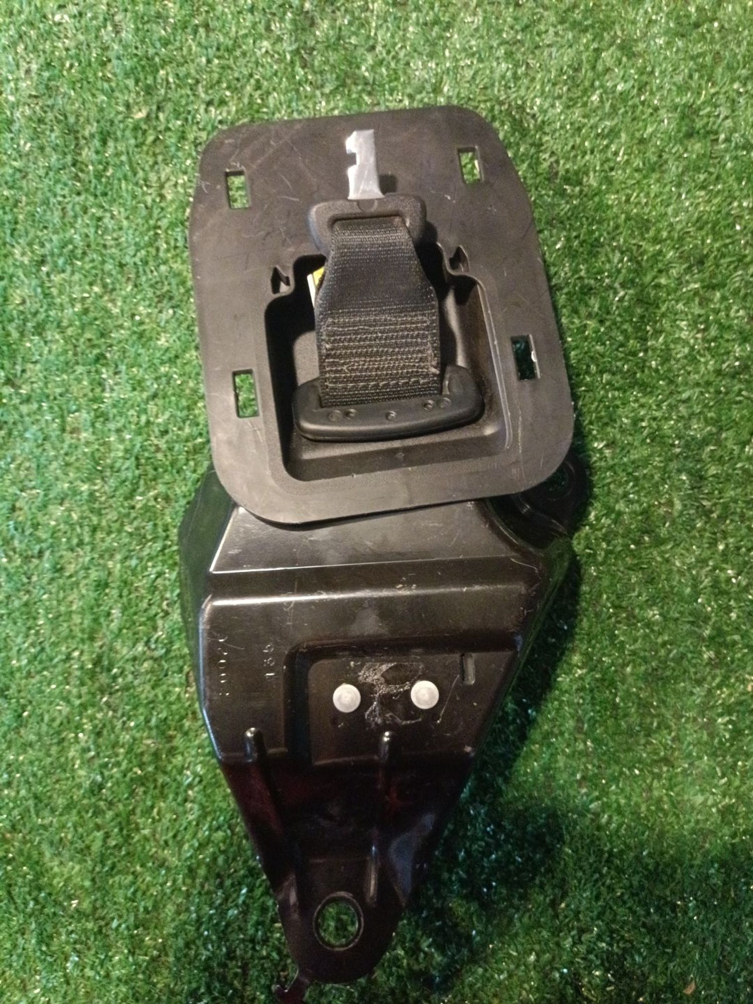https://ycs.partsauto.market/partsauto-images/thmbs/userImages/a19a1494006c0851879c8cd6f3827d7d/part/cdc9e10a-342d-4627-927e-cd4d40636a00_1782752356213.jpg