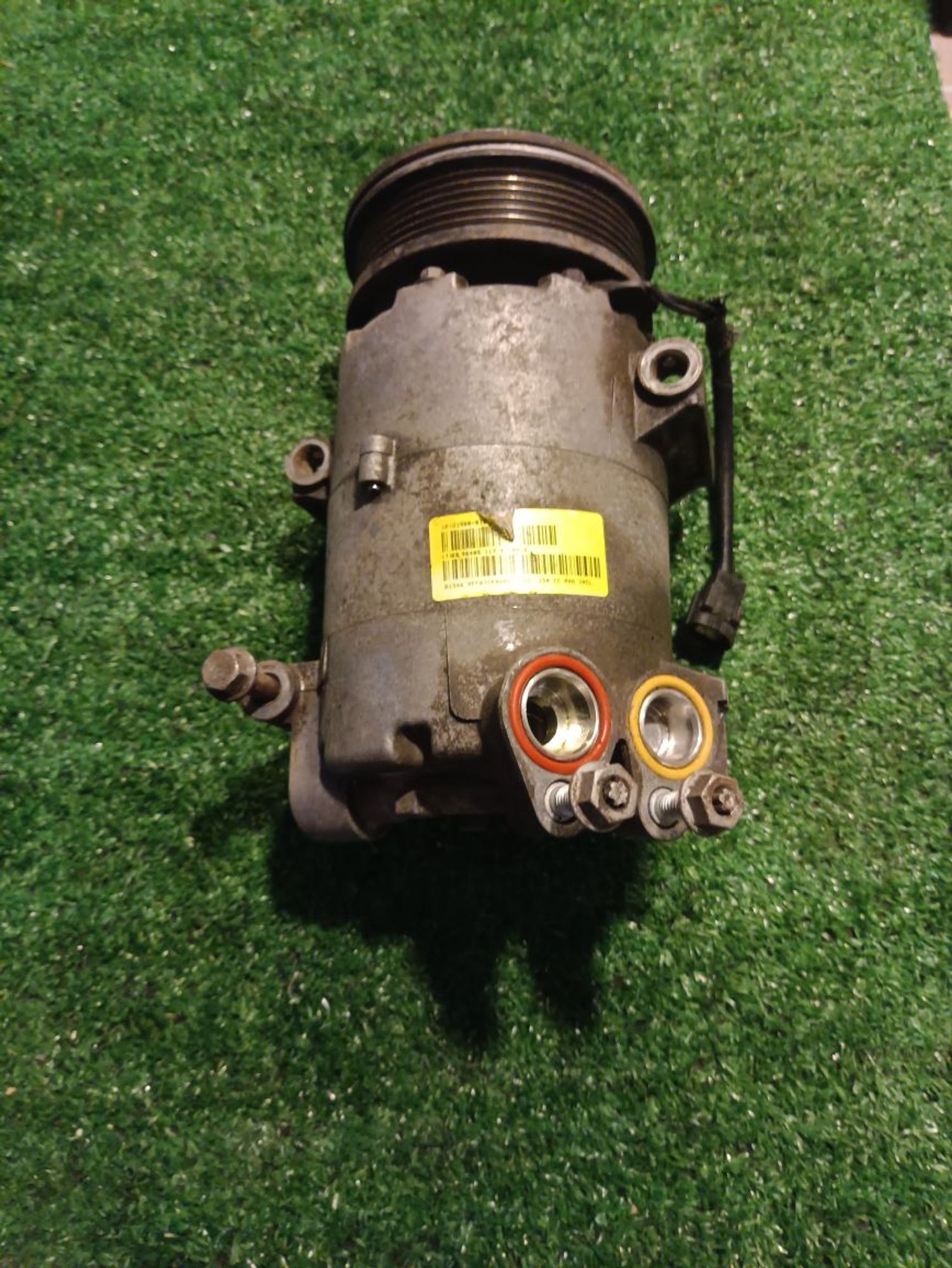 https://ycs.partsauto.market/partsauto-images/thmbs/userImages/a19a1494006c0851879c8cd6f3827d7d/part/ce5d68de-d121-4a24-946b-2c9fc35f877e_1784996879383.jpg