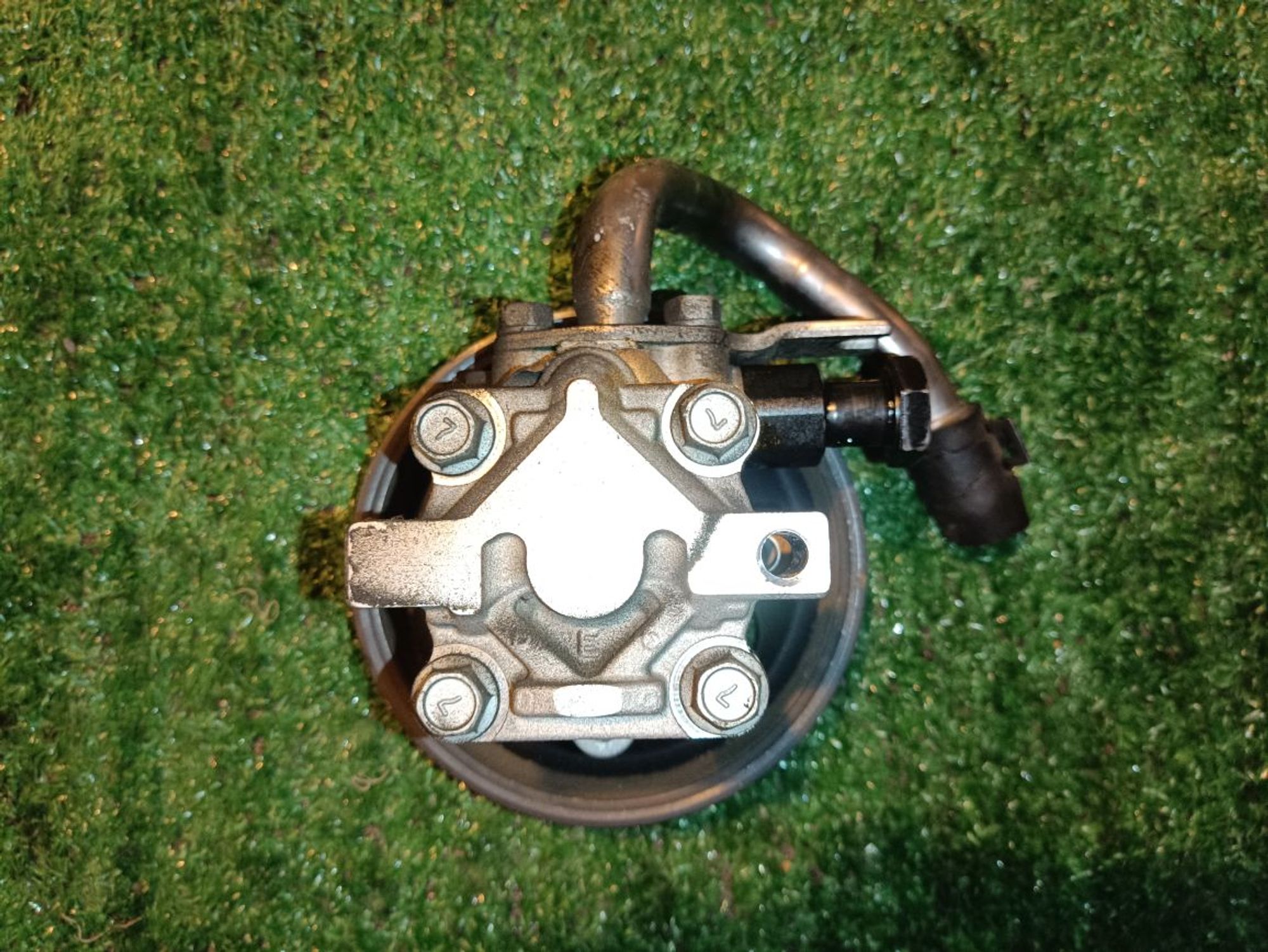 https://ycs.partsauto.market/partsauto-images/thmbs/userImages/a19a1494006c0851879c8cd6f3827d7d/part/d842ccee-7154-4b23-997a-6cbe713b23ca_1779389362072.jpg