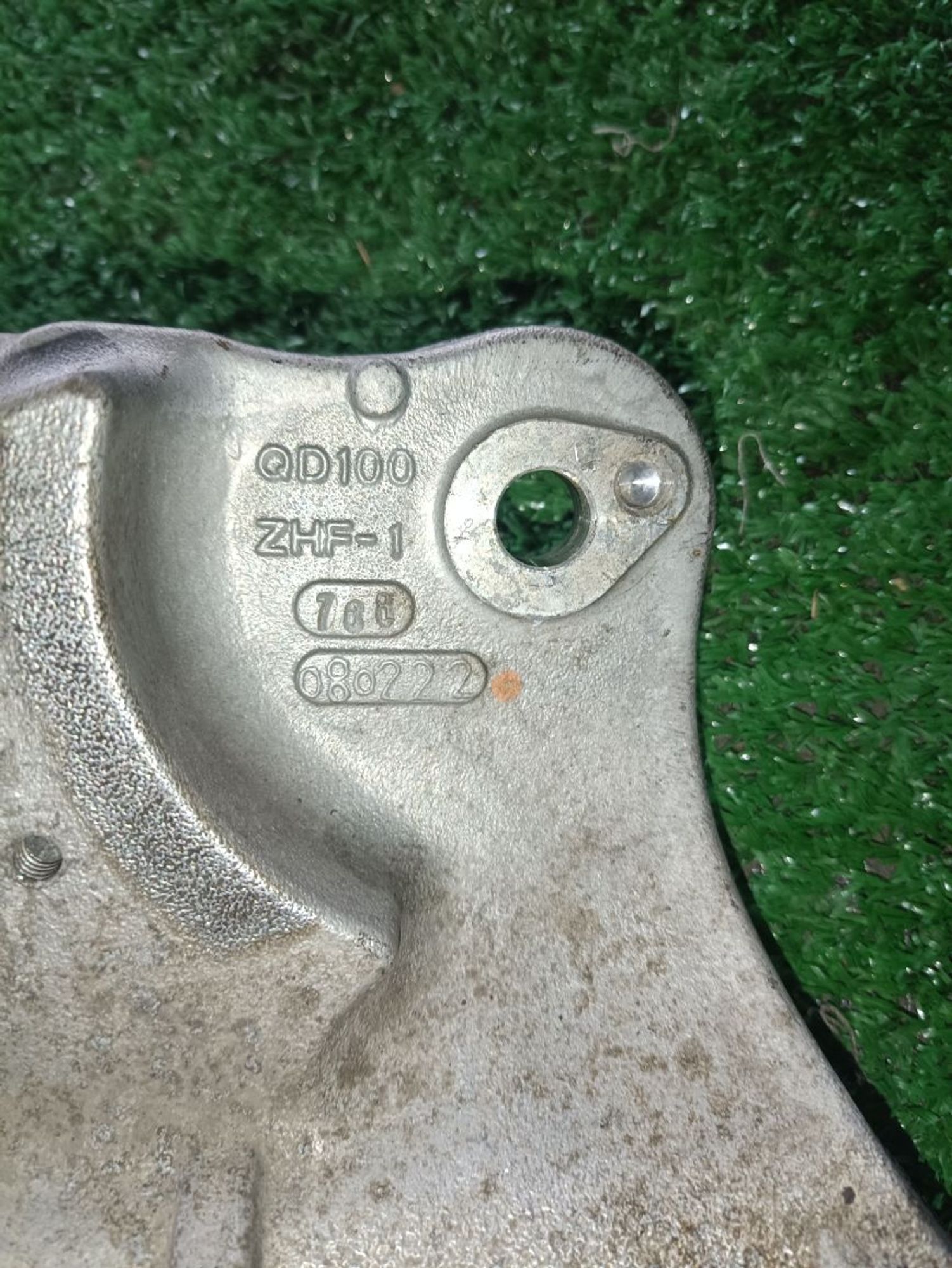 https://ycs.partsauto.market/partsauto-images/thmbs/userImages/a19a1494006c0851879c8cd6f3827d7d/part/de3a36e9-92d2-4516-9f9f-5432ed57263a_1776682374277.jpg