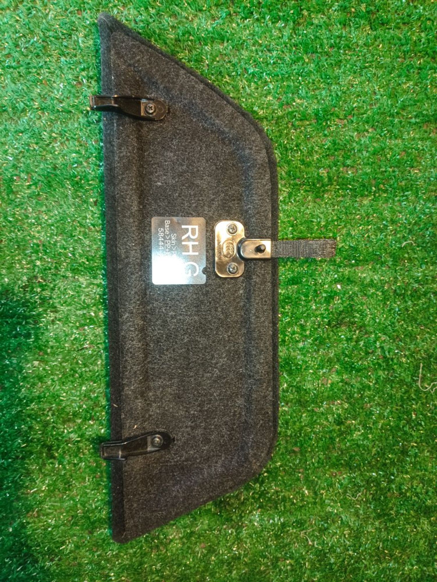 https://ycs.partsauto.market/partsauto-images/thmbs/userImages/a19a1494006c0851879c8cd6f3827d7d/part/e31c02ef-0a18-4003-8f06-5b9a664bc832_1776699411363.jpg