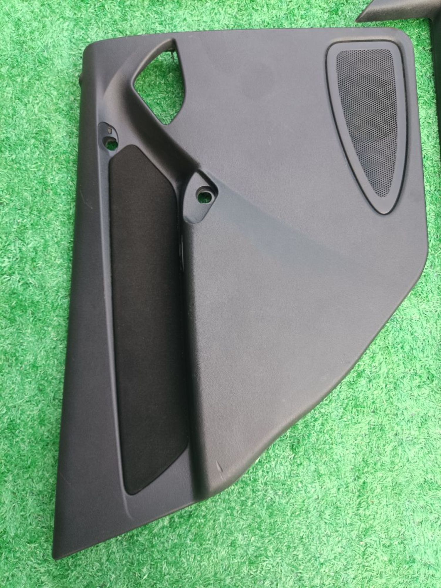 https://ycs.partsauto.market/partsauto-images/thmbs/userImages/a19a1494006c0851879c8cd6f3827d7d/part/f1bb0e76-040e-47a1-b9d8-60199805ee54_1785257062746.jpg