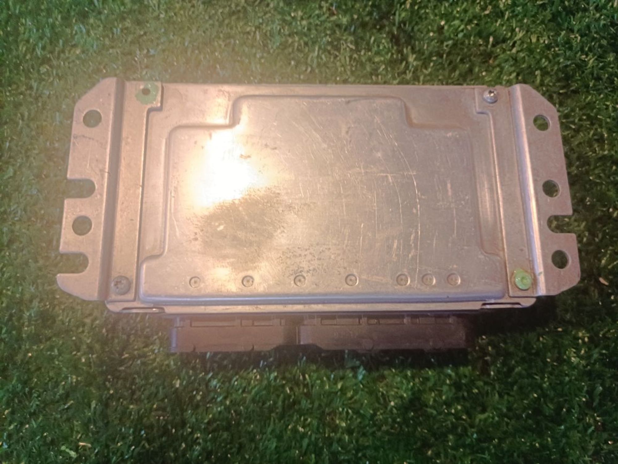 https://ycs.partsauto.market/partsauto-images/thmbs/userImages/a19a1494006c0851879c8cd6f3827d7d/part/f9102fe6-e342-422d-9151-c6e518654561_1780677822344.jpg
