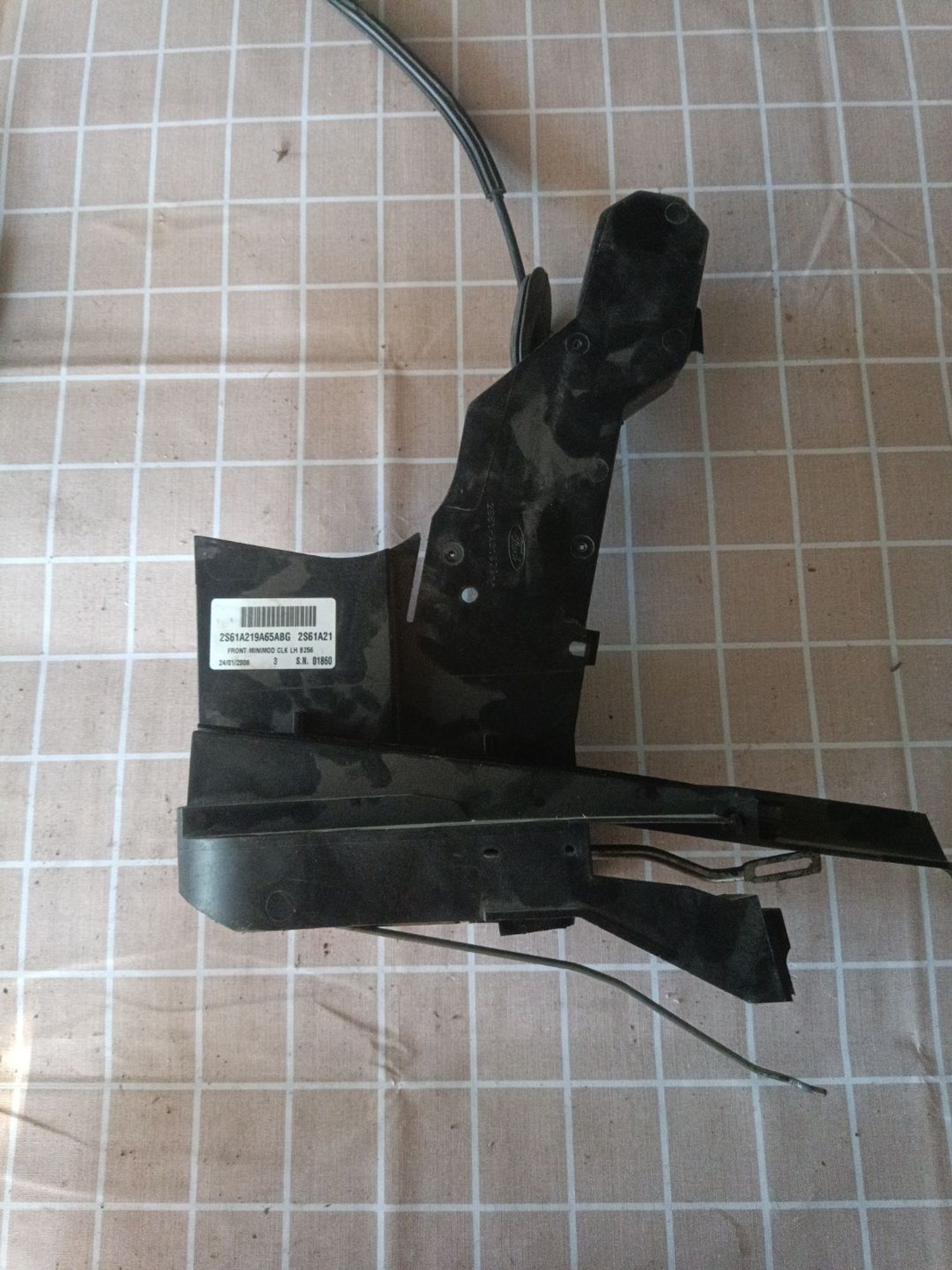 https://ycs.partsauto.market/partsauto-images/thmbs/userImages/a19a1494006c0851879c8cd6f3827d7d/part/fcf6f46d-7aee-4a4c-9184-fcfb0194d8ad_1782745019493.jpg