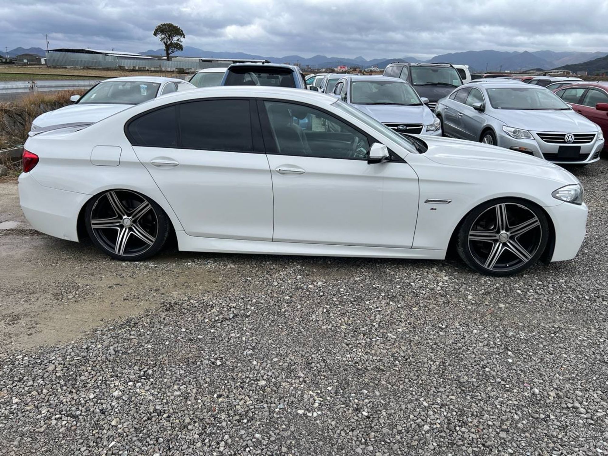 https://ycs.partsauto.market/partsauto-images/thmbs/userImages/a2d258a61cc08549ac0329b7373022c0/car/0ab283db-cda4-455d-ac58-ea6bc4ba6d1d_1776855556384.jpg