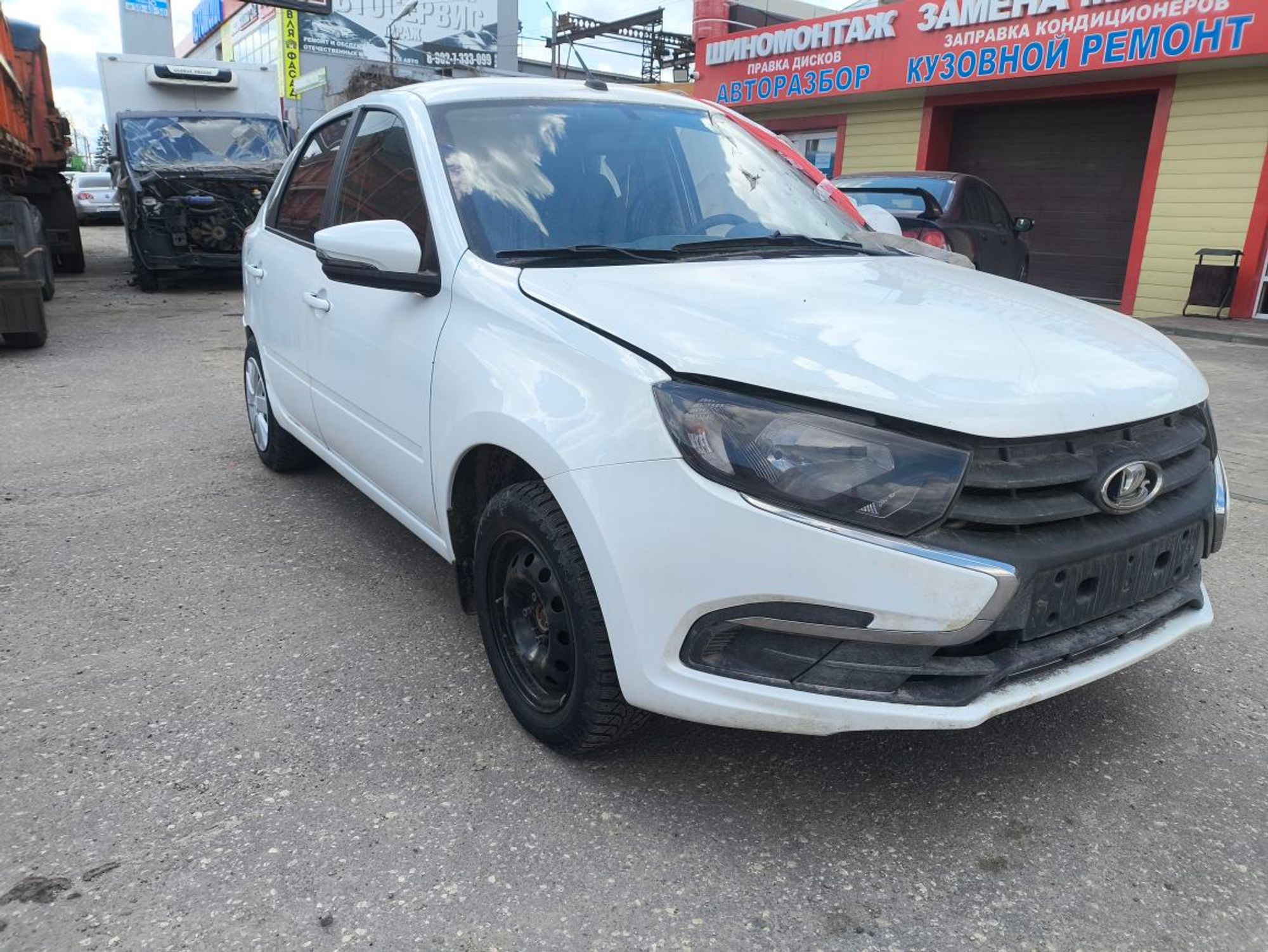 https://ycs.partsauto.market/partsauto-images/thmbs/userImages/a2d258a61cc08549ac0329b7373022c0/car/bab252b7-c15a-4746-bb6b-0027baf70657_1777536212974.jpg