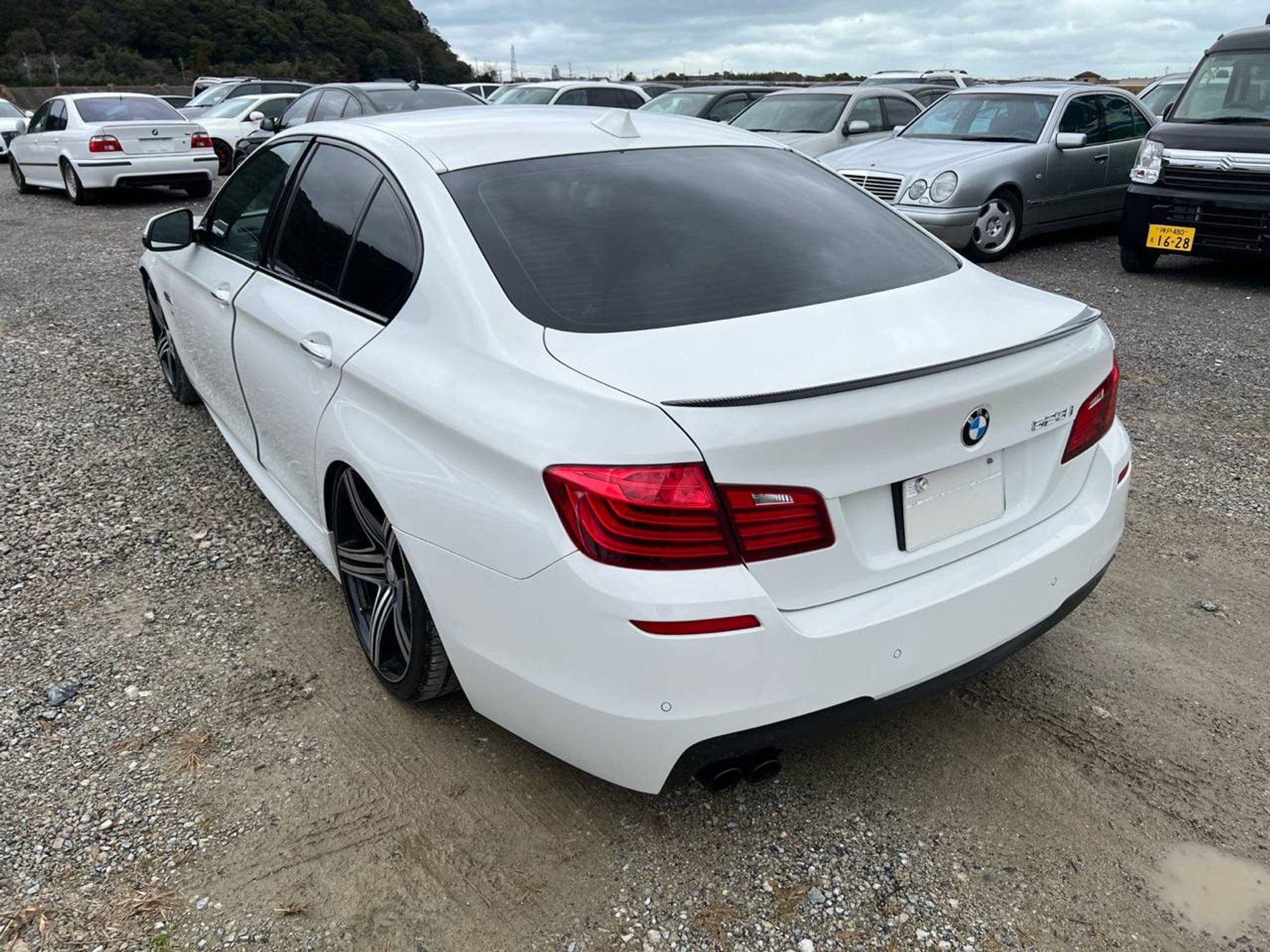 https://ycs.partsauto.market/partsauto-images/thmbs/userImages/a2d258a61cc08549ac0329b7373022c0/car/c9065aa5-cc27-41f5-8d19-75c125529777_1776855553764.jpg