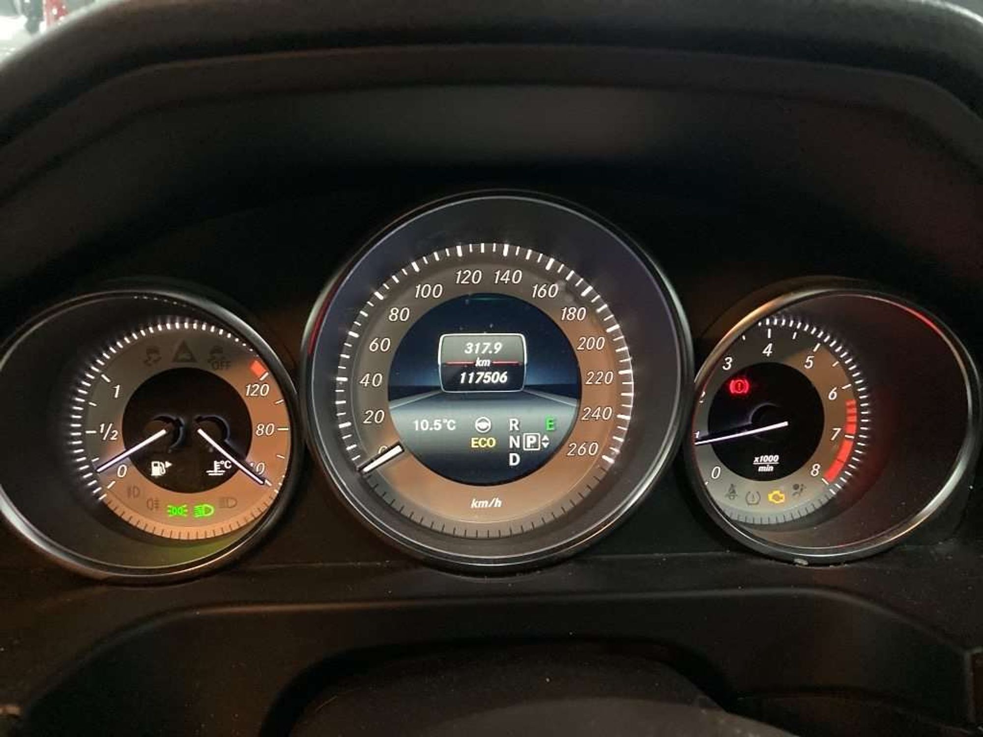 https://ycs.partsauto.market/partsauto-images/thmbs/userImages/a2d258a61cc08549ac0329b7373022c0/car/dafcb78a-d927-41aa-a2c4-8bdf315765ed_1770714248694.jpg