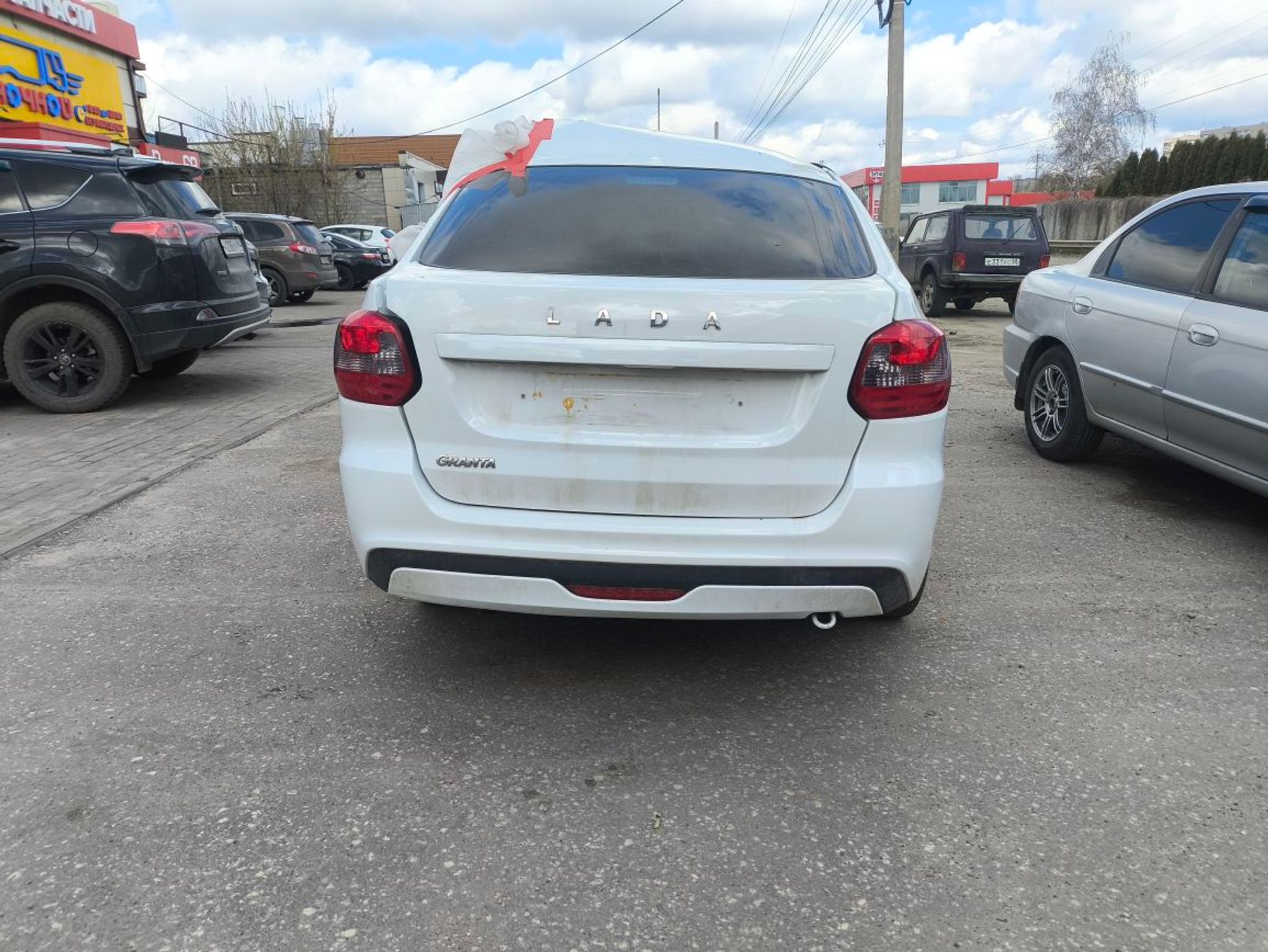 https://ycs.partsauto.market/partsauto-images/thmbs/userImages/a2d258a61cc08549ac0329b7373022c0/car/f06e68f6-b14a-47f2-94e6-cec9b7885603_1777536214897.jpg