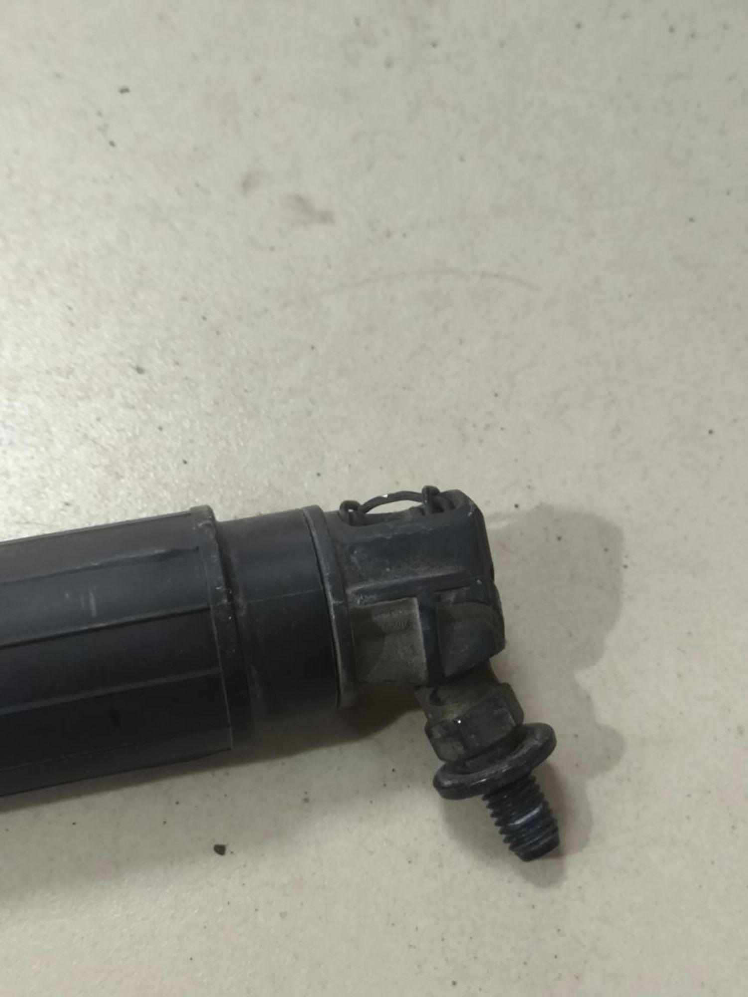 https://ycs.partsauto.market/partsauto-images/thmbs/userImages/a2d258a61cc08549ac0329b7373022c0/part/0035ea16-37a7-4127-9b53-10d321fa5141_1782112471084.jpg