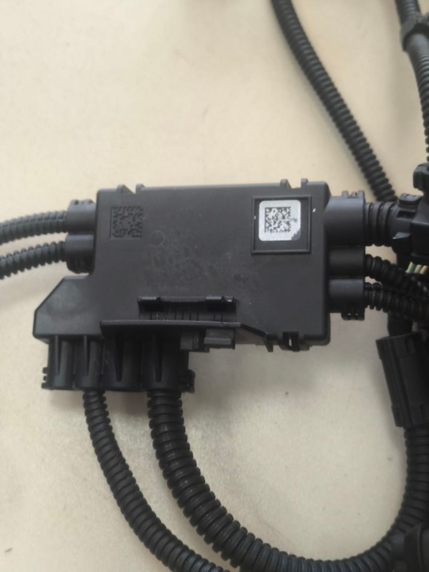 https://ycs.partsauto.market/partsauto-images/thmbs/userImages/a2d258a61cc08549ac0329b7373022c0/part/00c73de7-73c9-40e0-8171-fb79f503664f_1786084221509.jpg