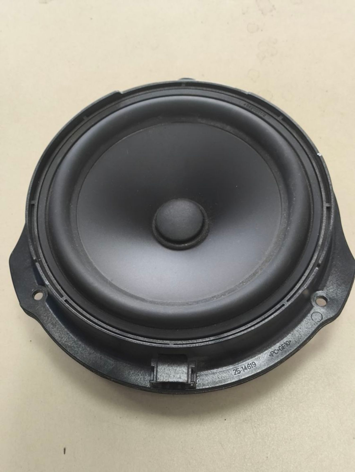 https://ycs.partsauto.market/partsauto-images/thmbs/userImages/a2d258a61cc08549ac0329b7373022c0/part/0191ef7a-8efb-452c-87db-1db4603d51ca_1784806184830.jpg