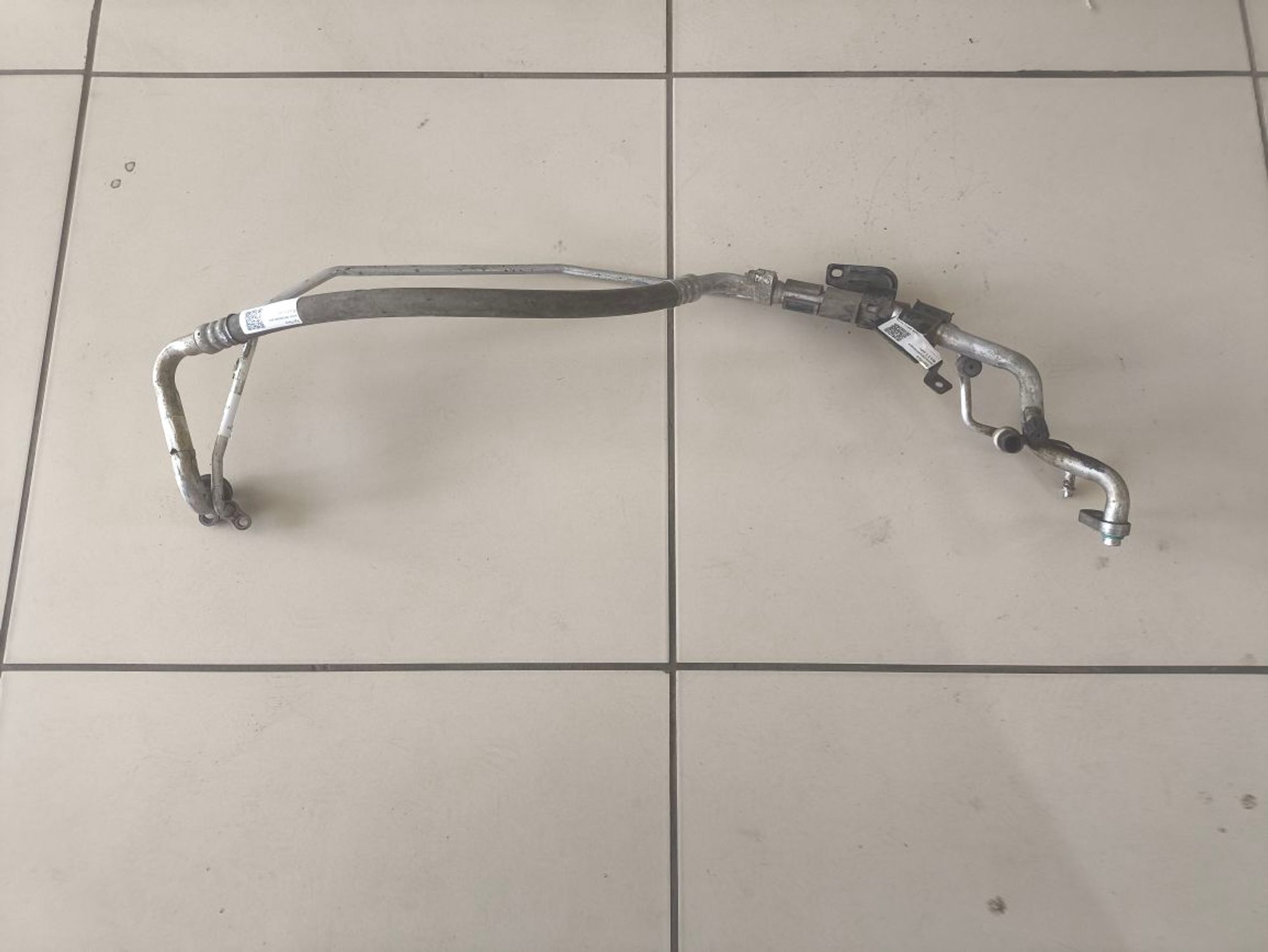 https://ycs.partsauto.market/partsauto-images/thmbs/userImages/a2d258a61cc08549ac0329b7373022c0/part/01967250-cddb-4301-9f66-2d7290f39878_1781247492626.jpg