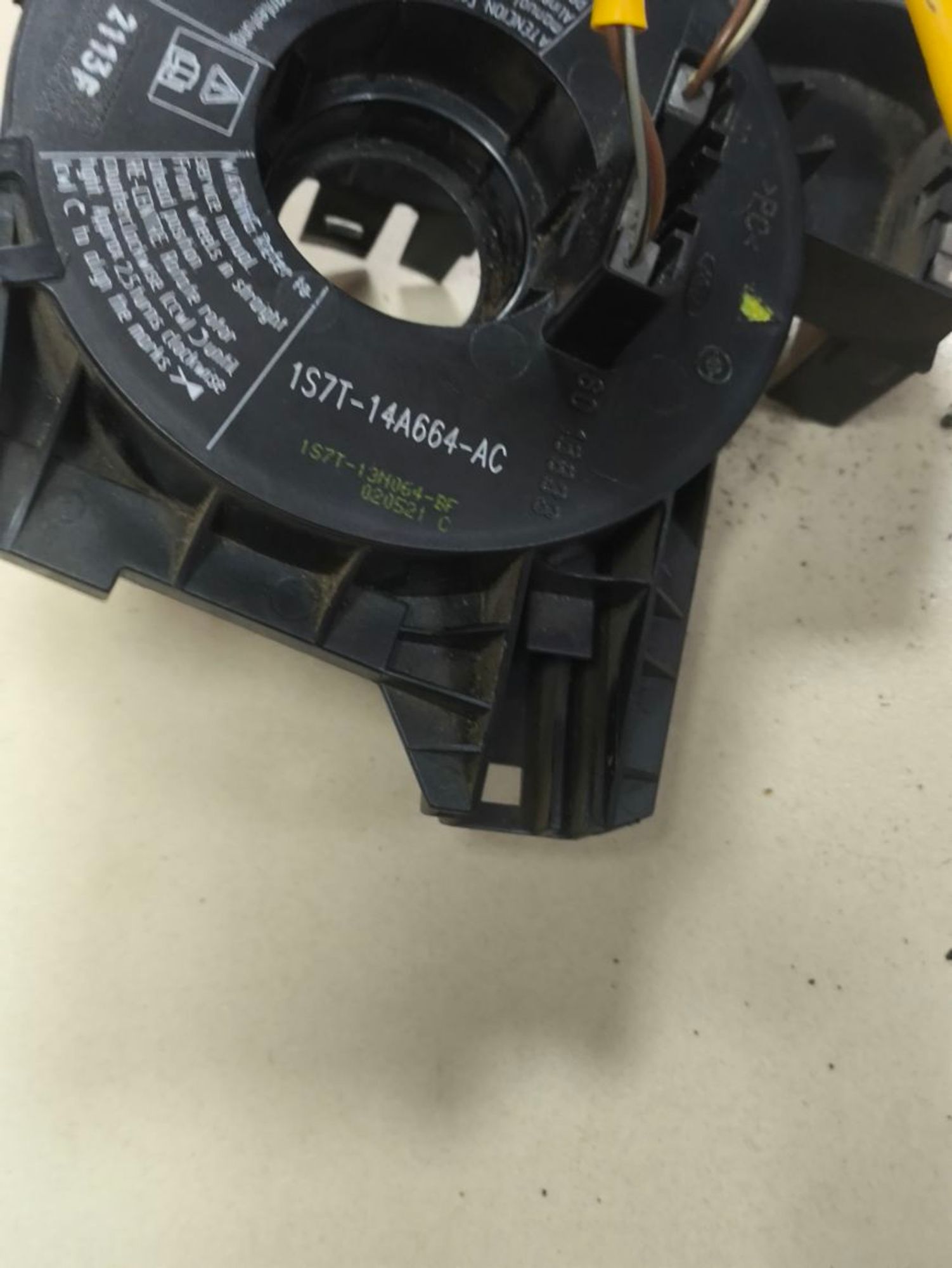 https://ycs.partsauto.market/partsauto-images/thmbs/userImages/a2d258a61cc08549ac0329b7373022c0/part/047842da-427b-444e-b7cc-d25d29e85da5_1787050096692.jpg