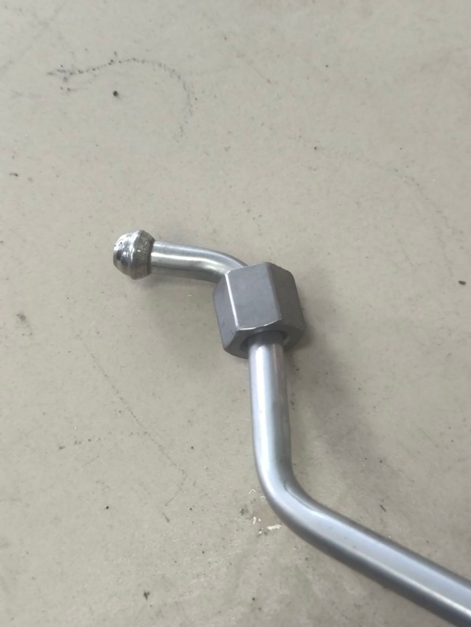 https://ycs.partsauto.market/partsauto-images/thmbs/userImages/a2d258a61cc08549ac0329b7373022c0/part/04f3c354-710b-48a1-82f0-2d447ed5ef1d_1786012738555.jpg