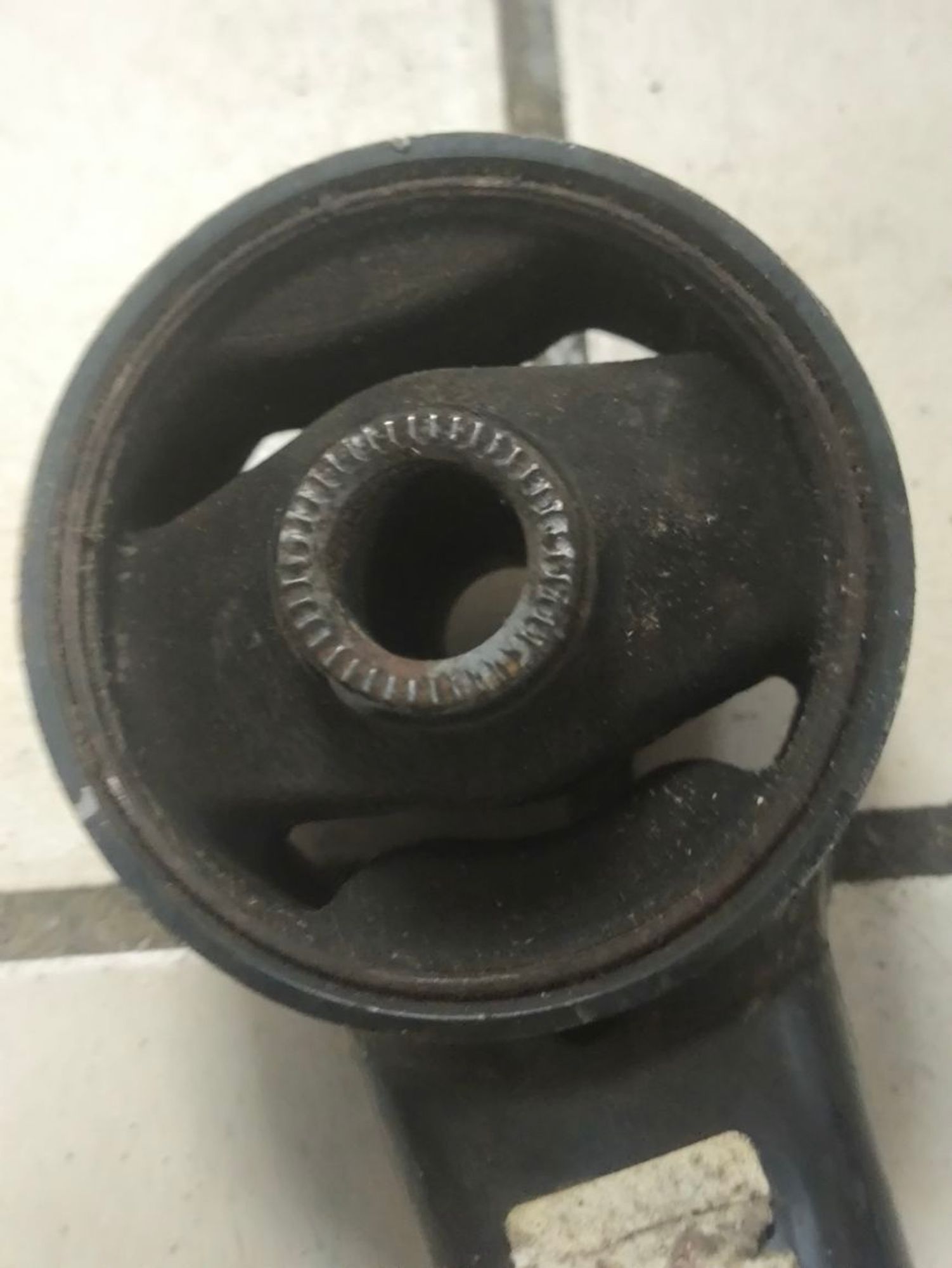 https://ycs.partsauto.market/partsauto-images/thmbs/userImages/a2d258a61cc08549ac0329b7373022c0/part/054bc3a7-5722-41d8-a4fd-f7ec5f49066d_1787211731486.jpg