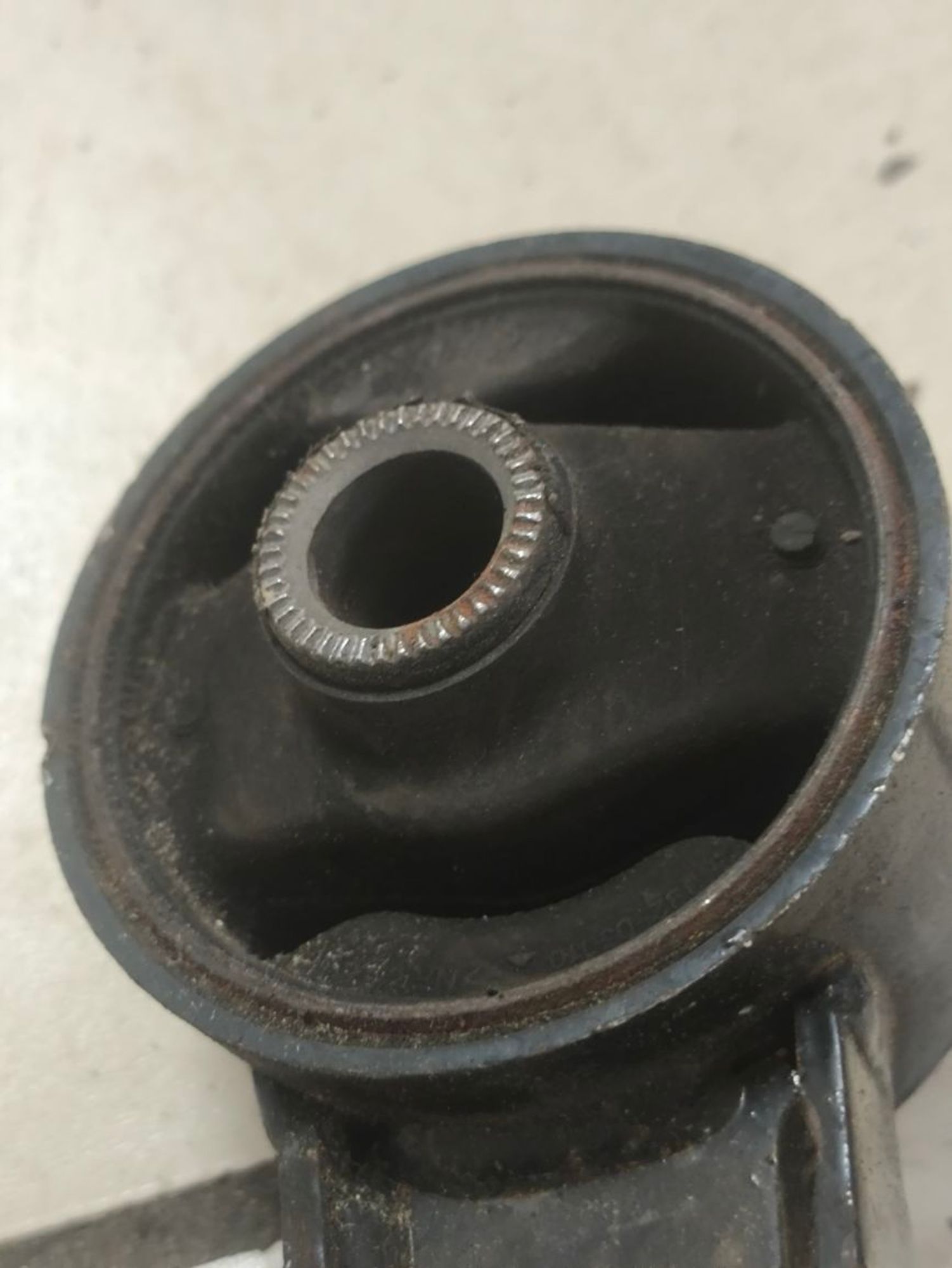 https://ycs.partsauto.market/partsauto-images/thmbs/userImages/a2d258a61cc08549ac0329b7373022c0/part/064dee62-8794-4ea6-8788-b135b1779a00_1787211728585.jpg