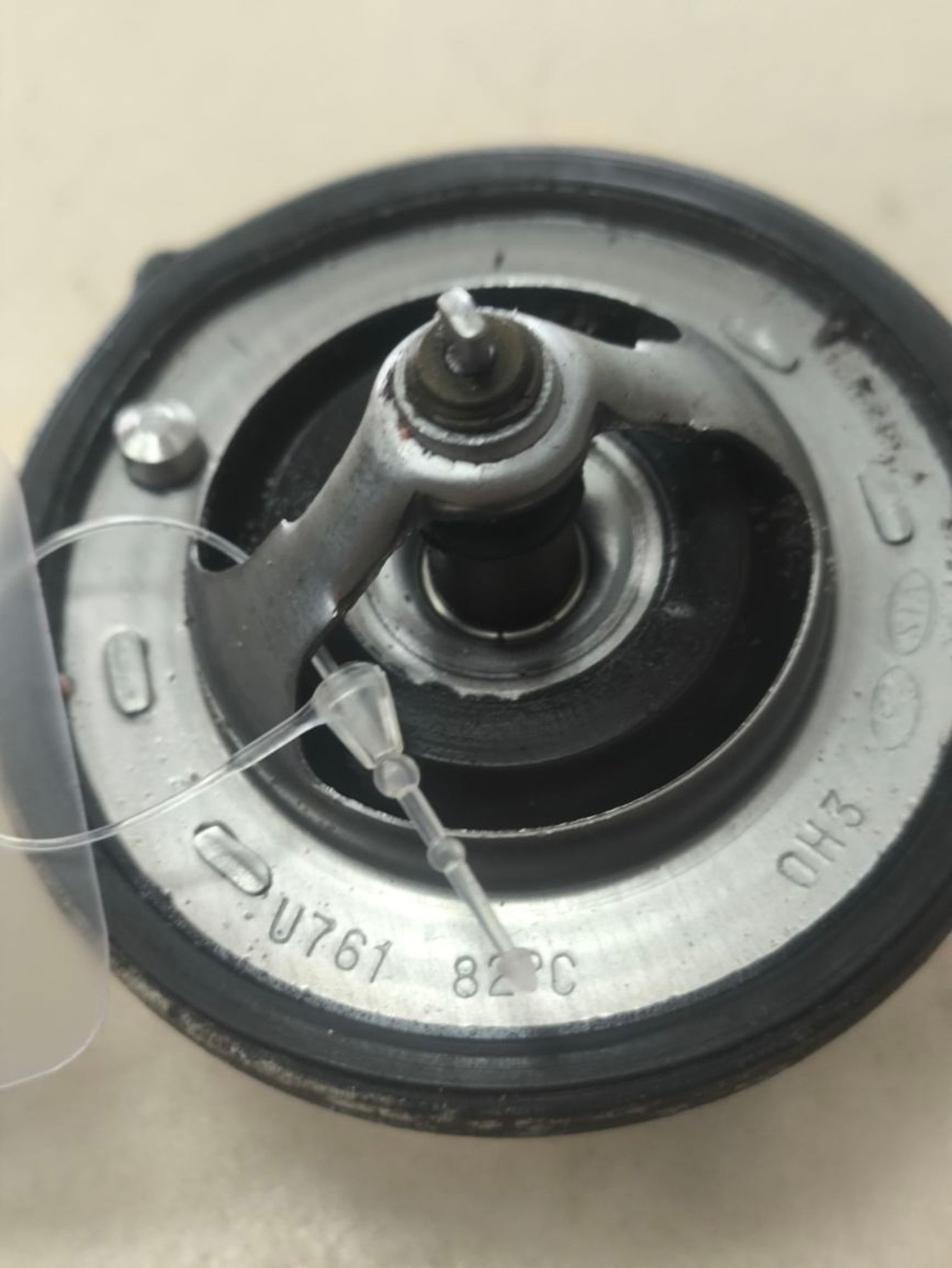 https://ycs.partsauto.market/partsauto-images/thmbs/userImages/a2d258a61cc08549ac0329b7373022c0/part/0877df3d-b6e2-40c0-b14b-111a73fe04f3_1786107973474.jpg