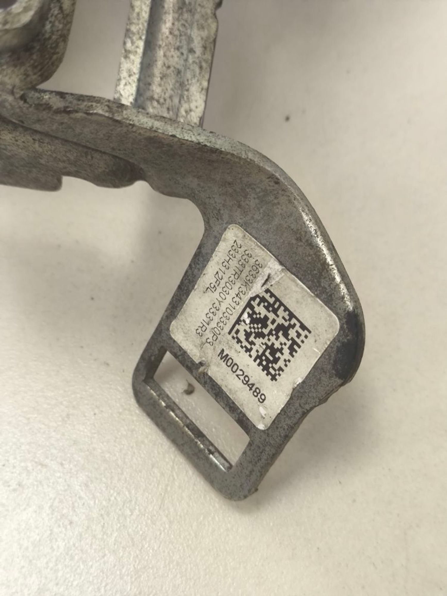 https://ycs.partsauto.market/partsauto-images/thmbs/userImages/a2d258a61cc08549ac0329b7373022c0/part/0a0696ee-5be9-4d82-85fc-72c1bc99c91f_1786775917037.jpg