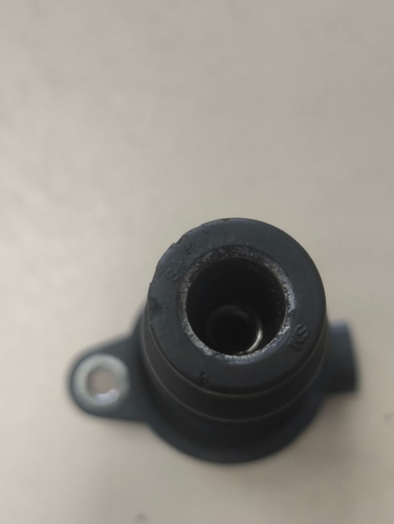 https://ycs.partsauto.market/partsauto-images/thmbs/userImages/a2d258a61cc08549ac0329b7373022c0/part/0a43c579-e569-4506-8fa2-a75a5b2da2de_1786096503668.jpg