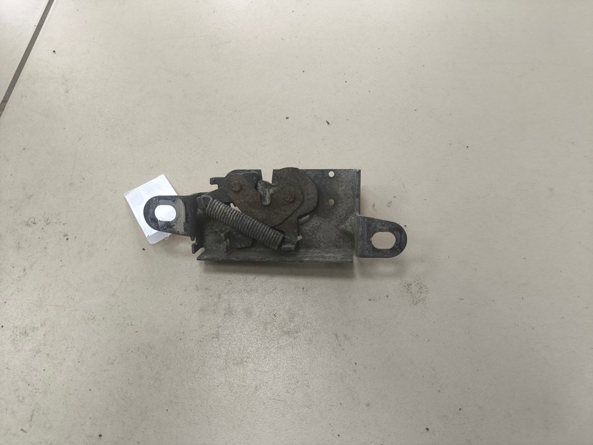 https://ycs.partsauto.market/partsauto-images/thmbs/userImages/a2d258a61cc08549ac0329b7373022c0/part/0ac885b4-b508-4fc4-94f8-51ed8558ac2d_1785498231951.jpg