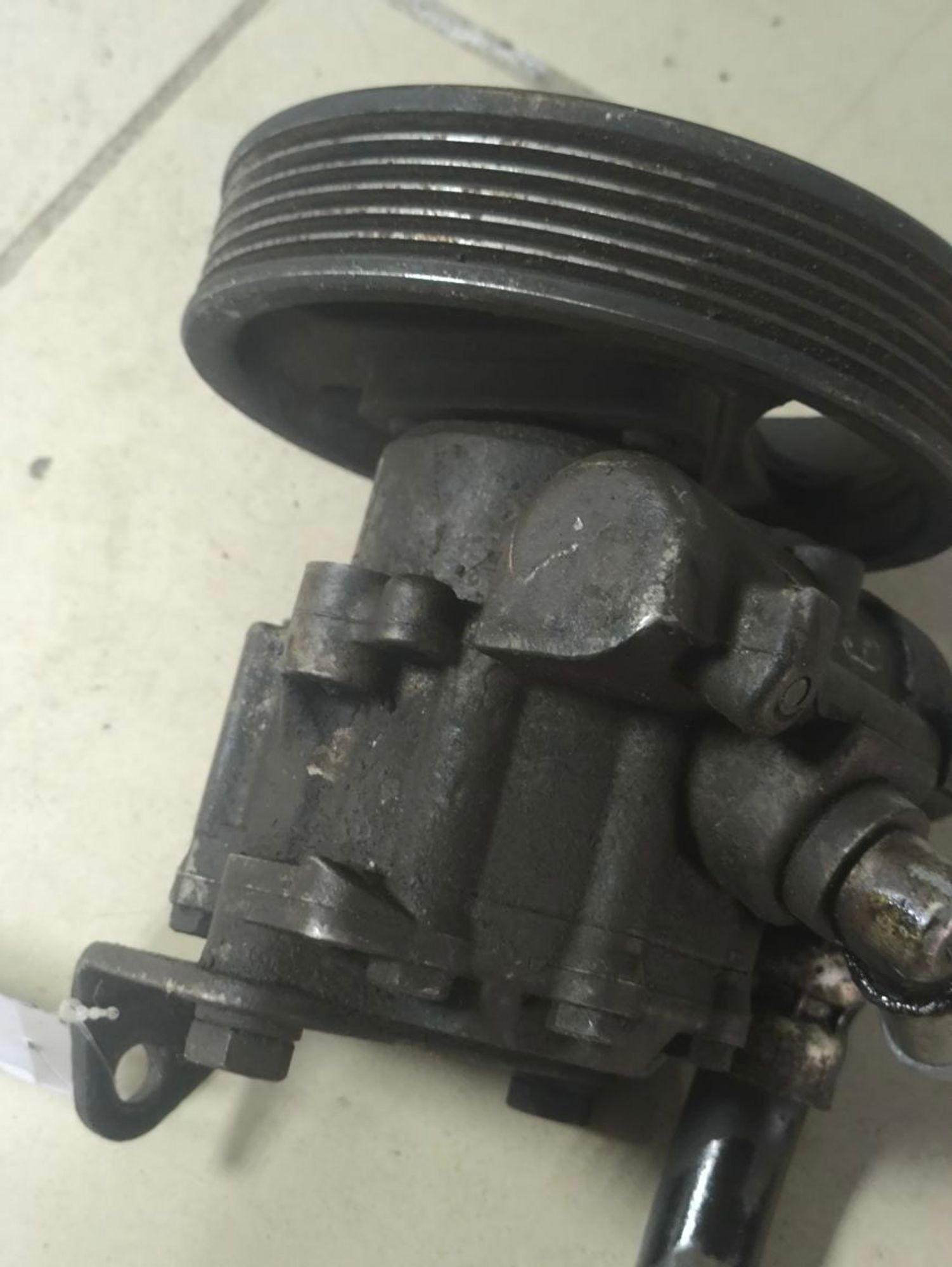 https://ycs.partsauto.market/partsauto-images/thmbs/userImages/a2d258a61cc08549ac0329b7373022c0/part/0b2ada46-d0bd-440f-a54b-df5ee5cf35c1_1787128583002.jpg