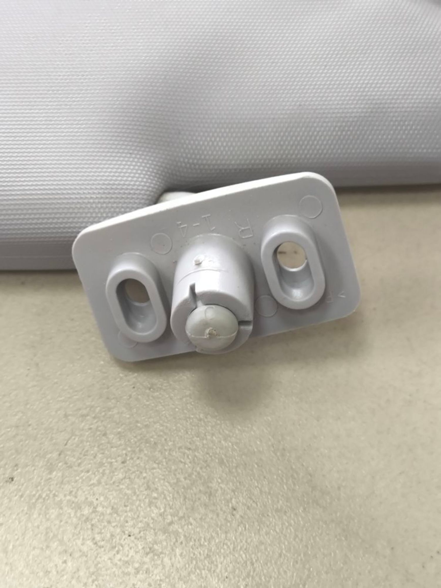 https://ycs.partsauto.market/partsauto-images/thmbs/userImages/a2d258a61cc08549ac0329b7373022c0/part/0b727988-066d-40e4-9ff3-d88fb68e3a53_1784811861968.jpg