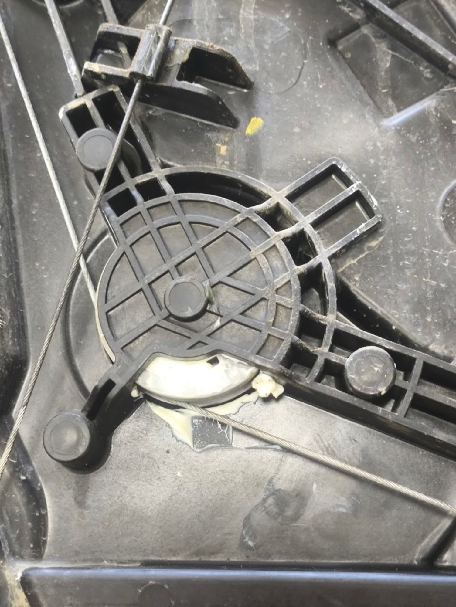 https://ycs.partsauto.market/partsauto-images/thmbs/userImages/a2d258a61cc08549ac0329b7373022c0/part/0b8c036f-b0e5-4cba-bb4a-5029d290d789_1783514919811.jpg