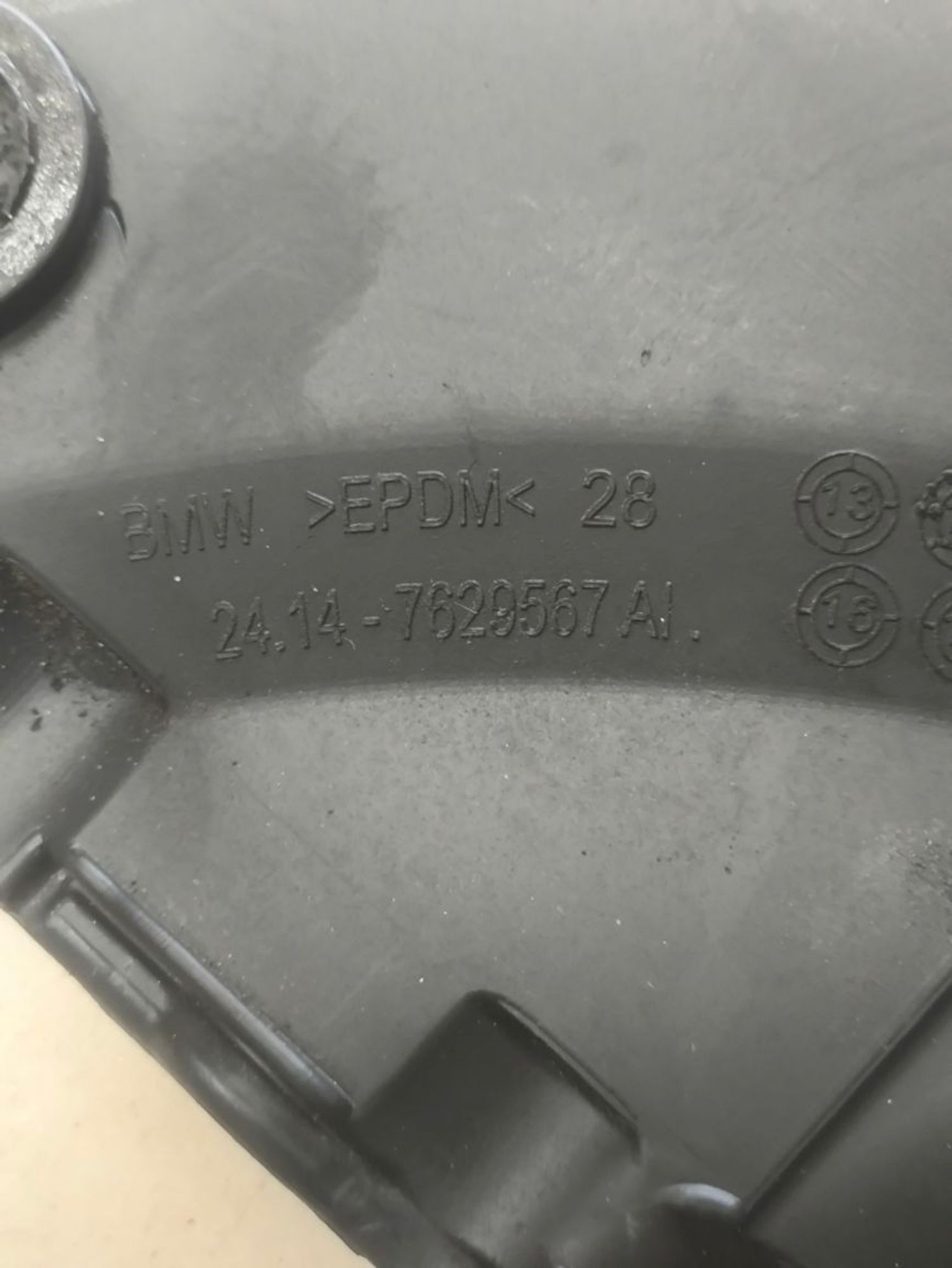 https://ycs.partsauto.market/partsauto-images/thmbs/userImages/a2d258a61cc08549ac0329b7373022c0/part/0c1acdbf-4ca9-4d02-829a-af374165f16a_1786091854808.jpg