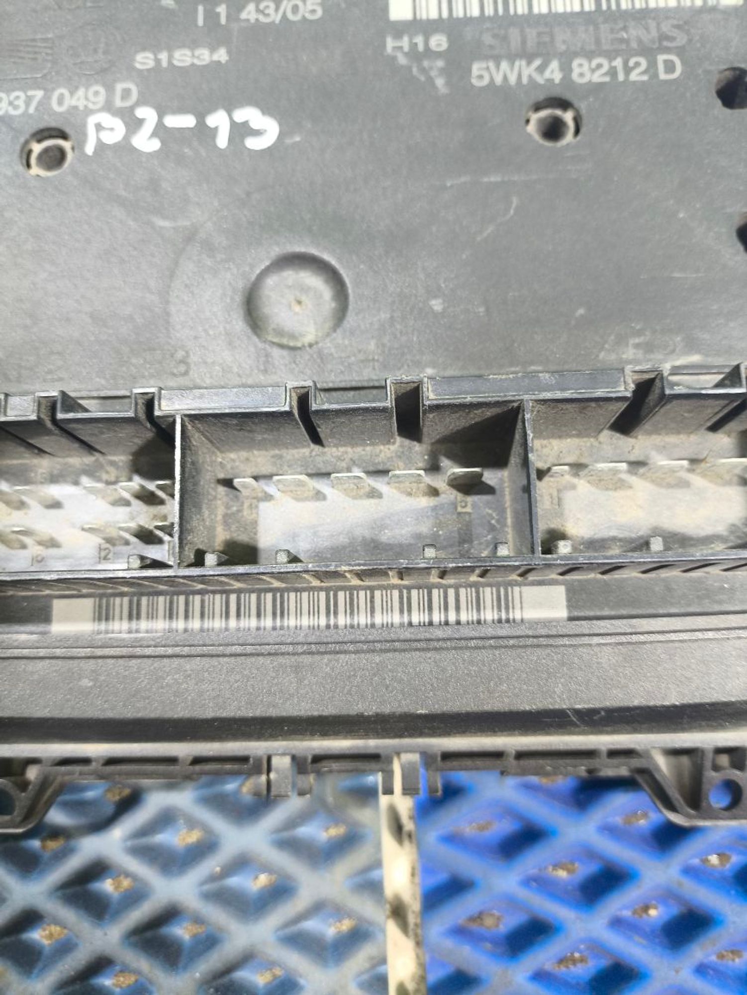 https://ycs.partsauto.market/partsauto-images/thmbs/userImages/a2d258a61cc08549ac0329b7373022c0/part/0c1eac04-81b2-4c07-8f4b-472167b099b7_1779973615408.jpg
