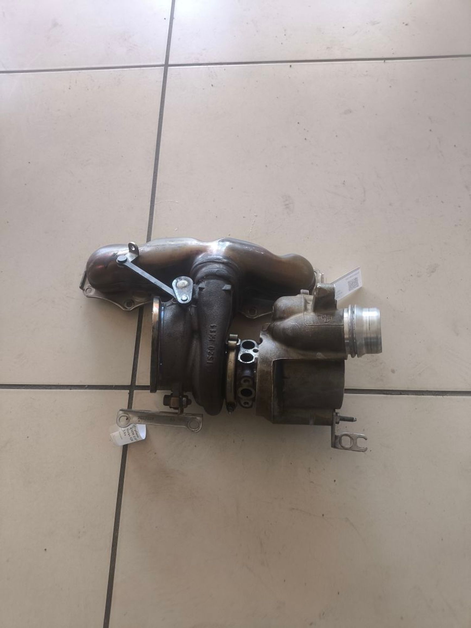 https://ycs.partsauto.market/partsauto-images/thmbs/userImages/a2d258a61cc08549ac0329b7373022c0/part/0c6a4537-f02c-4b74-93ac-7b009c2aed60_1786005845081.jpg