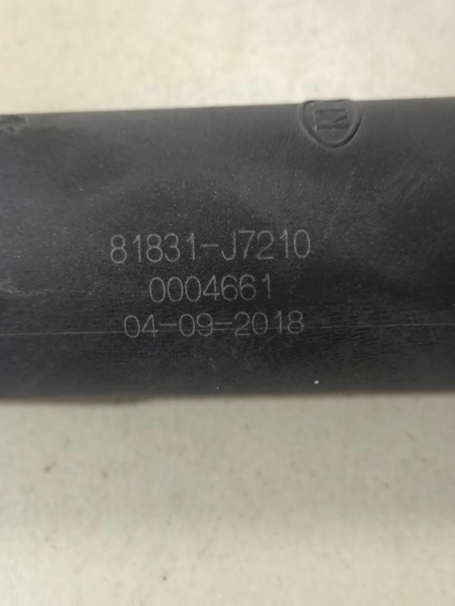 https://ycs.partsauto.market/partsauto-images/thmbs/userImages/a2d258a61cc08549ac0329b7373022c0/part/0d26b918-97c0-4ac8-af3d-62096d478db2_1782112474132.jpg