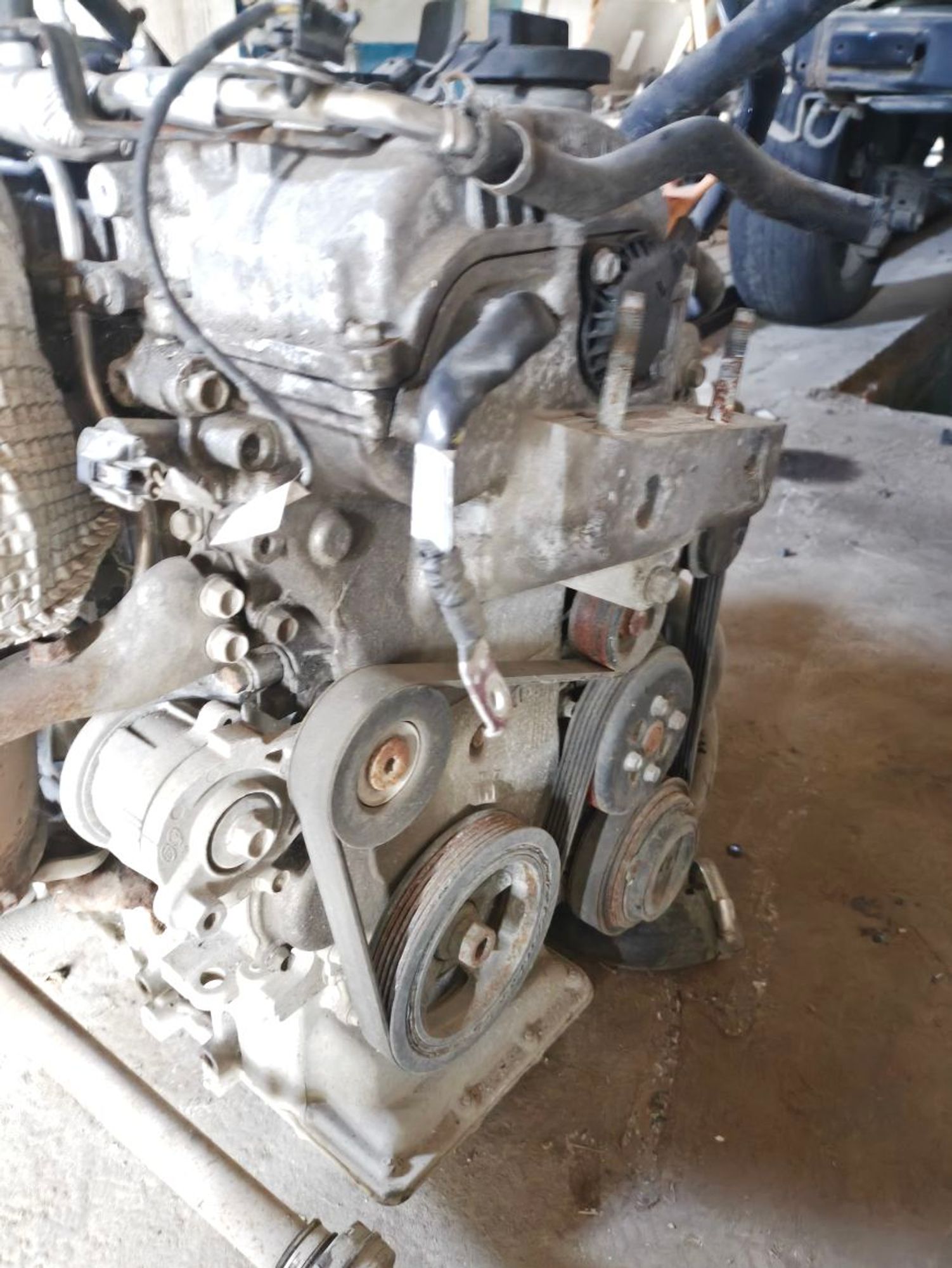 https://ycs.partsauto.market/partsauto-images/thmbs/userImages/a2d258a61cc08549ac0329b7373022c0/part/0d9314a8-24e6-4e06-870f-7407133bbf38_1782289152357.jpg