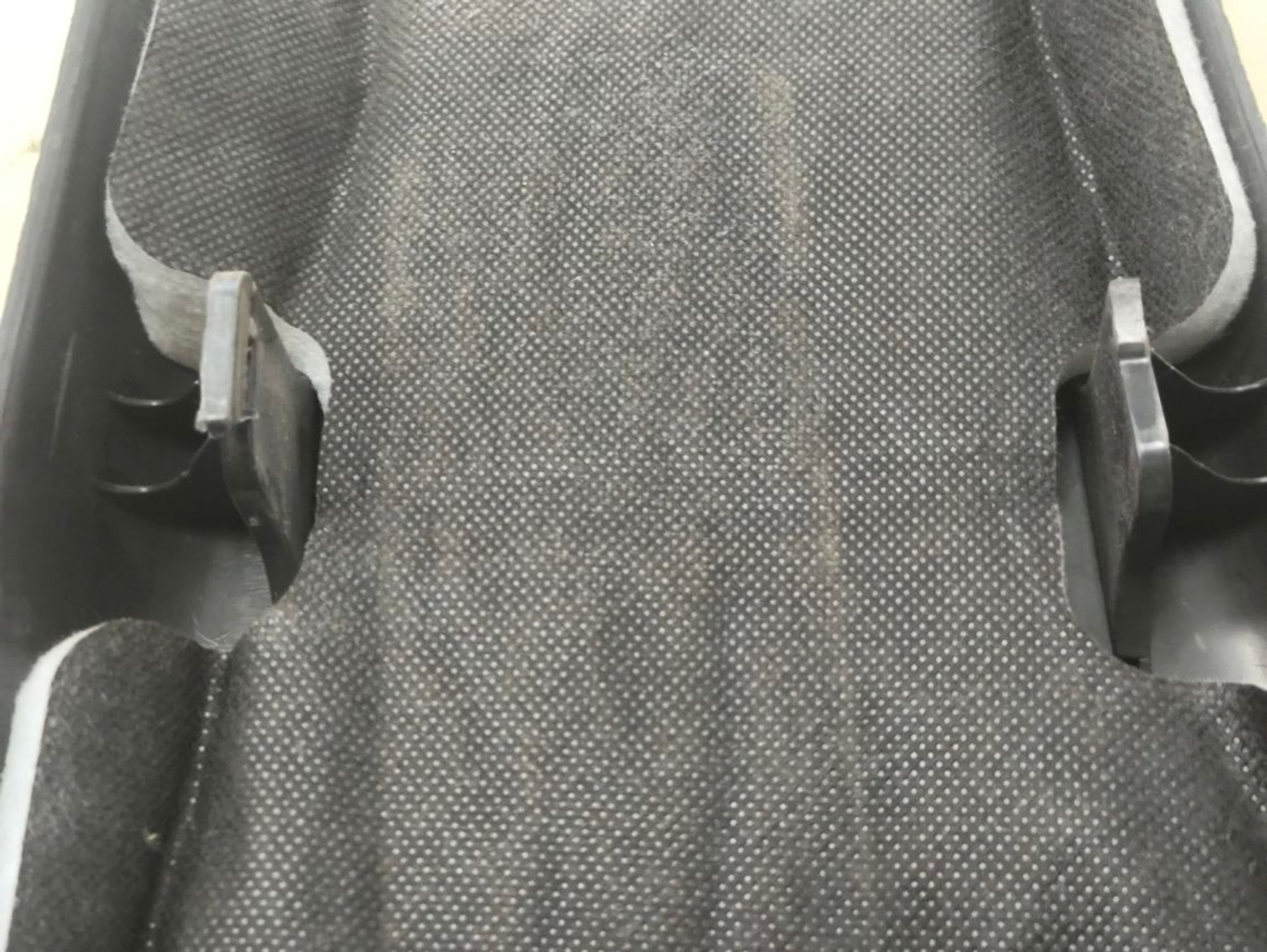https://ycs.partsauto.market/partsauto-images/thmbs/userImages/a2d258a61cc08549ac0329b7373022c0/part/0dba8f77-20aa-44f1-b4a4-ca5bbe5e77ee_1784821872936.jpg