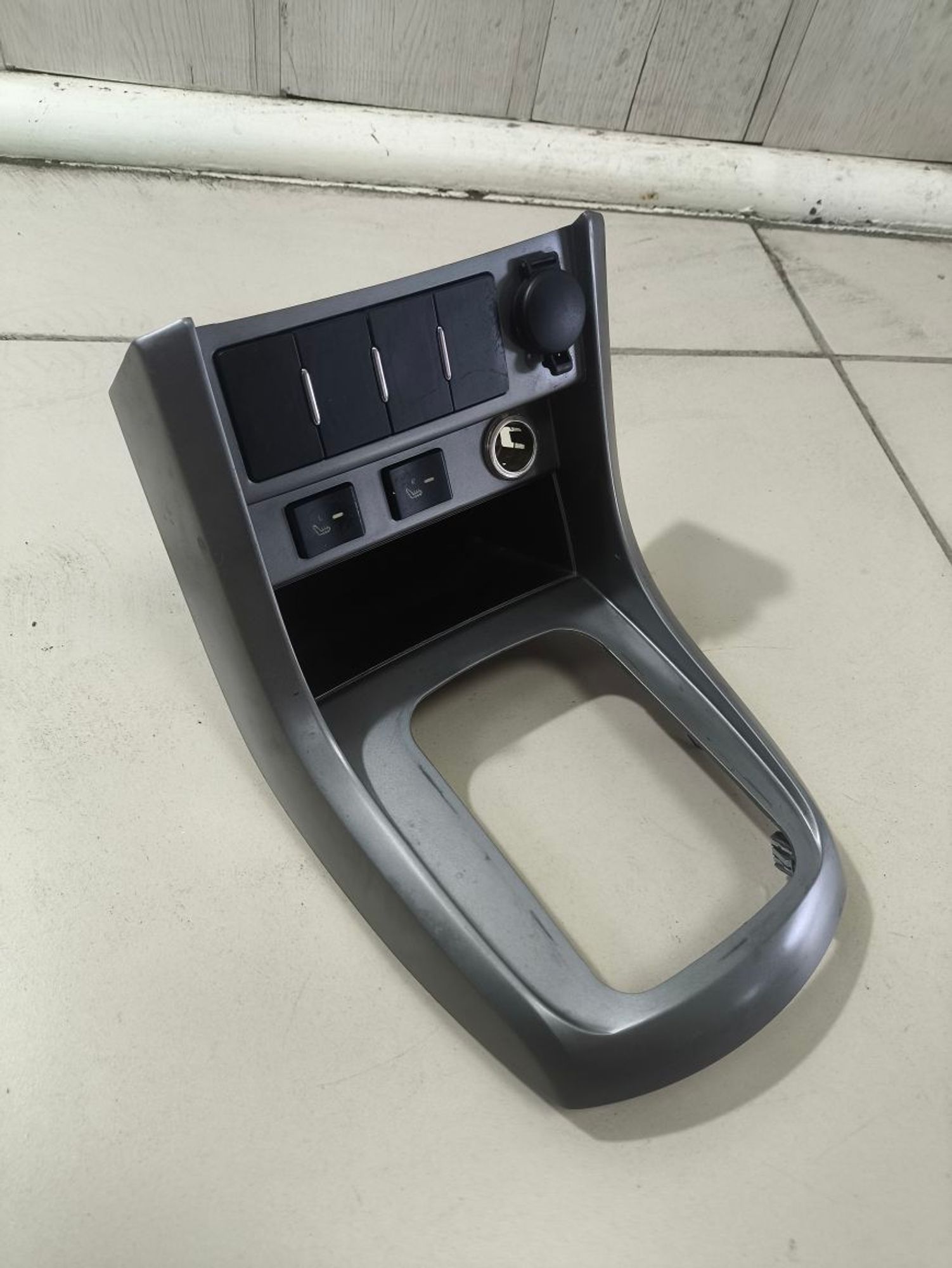 Накладка кулисы МКПП Geely Emgrand EC7, 1000 рублей, Тамбов