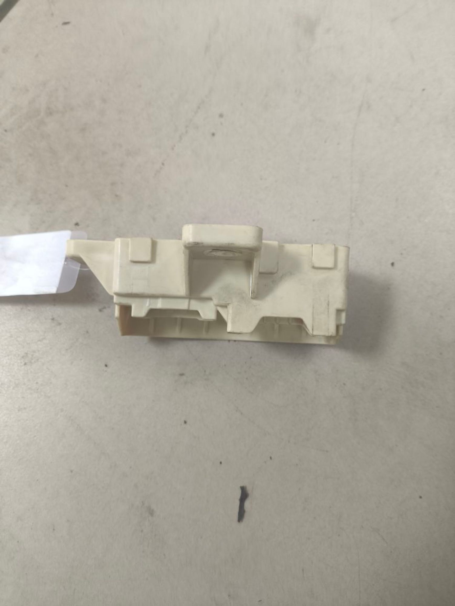 https://ycs.partsauto.market/partsauto-images/thmbs/userImages/a2d258a61cc08549ac0329b7373022c0/part/0e72f84d-493e-43ba-8c08-c02c1cacff49_1787126904759.jpg