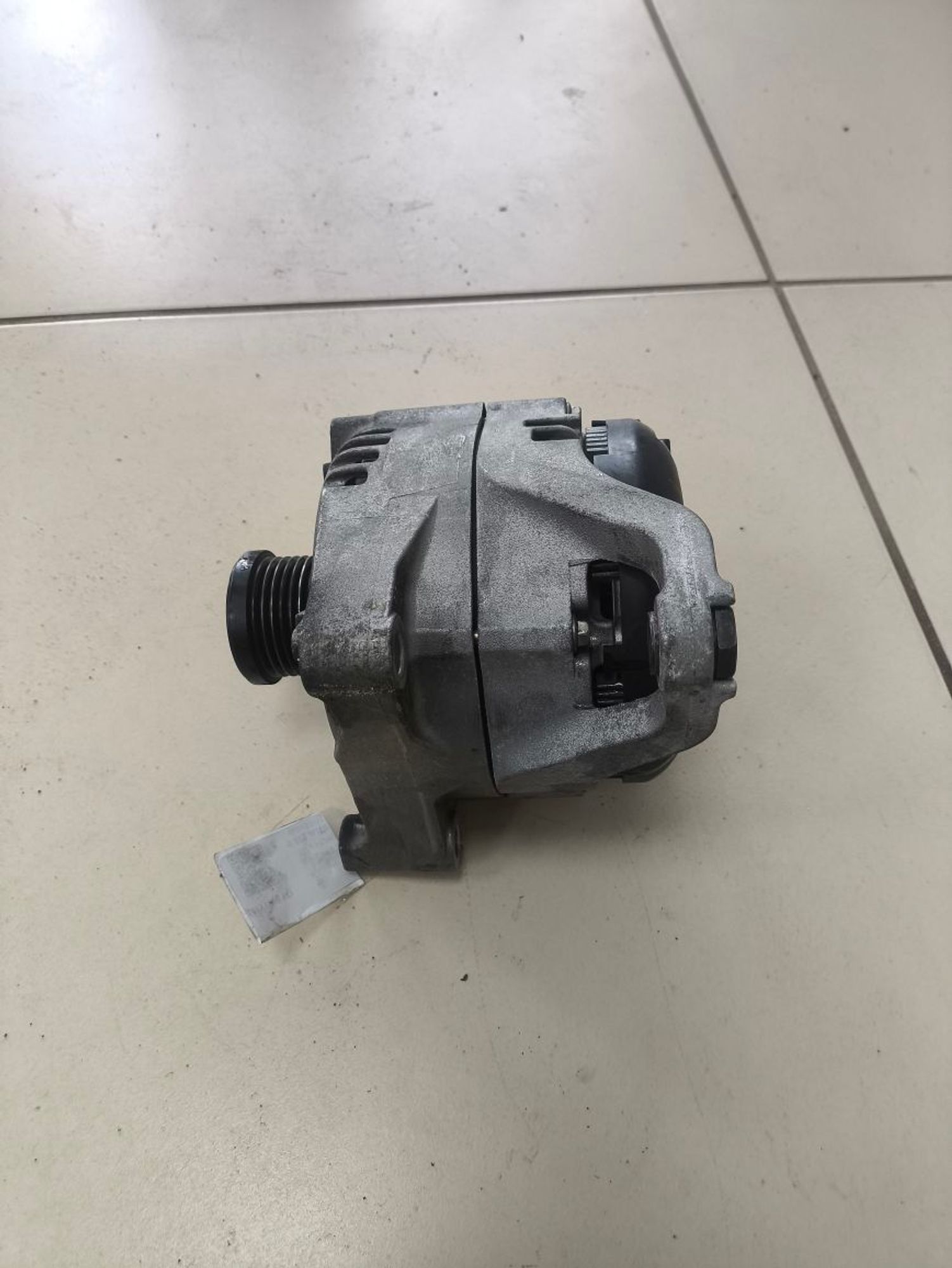 https://ycs.partsauto.market/partsauto-images/thmbs/userImages/a2d258a61cc08549ac0329b7373022c0/part/0f18236f-e0da-4eab-9b2a-01322b90e488_1785937639432.jpg