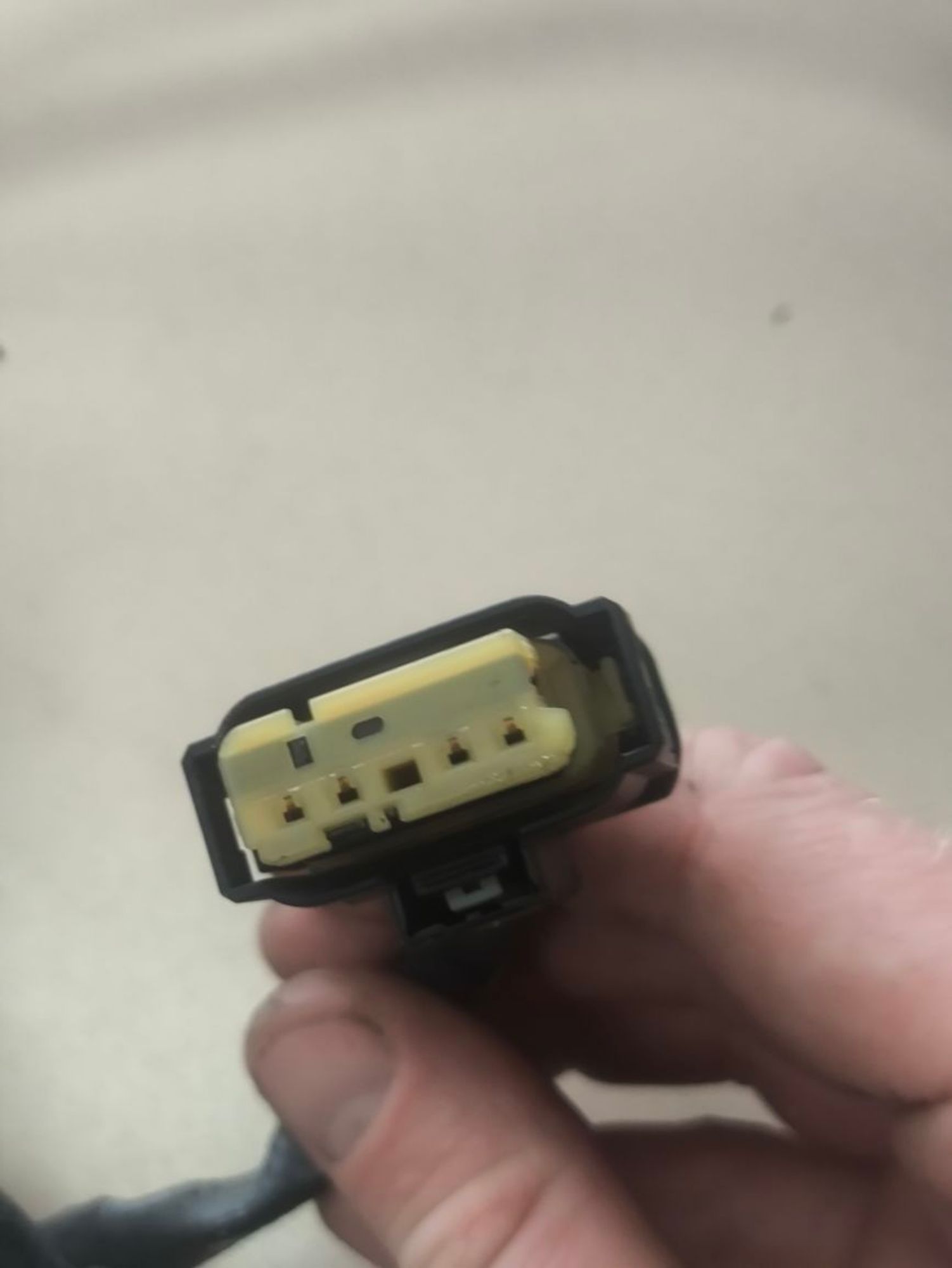 https://ycs.partsauto.market/partsauto-images/thmbs/userImages/a2d258a61cc08549ac0329b7373022c0/part/1104772f-c64e-4de1-90c8-62c1a6efc927_1786084228237.jpg