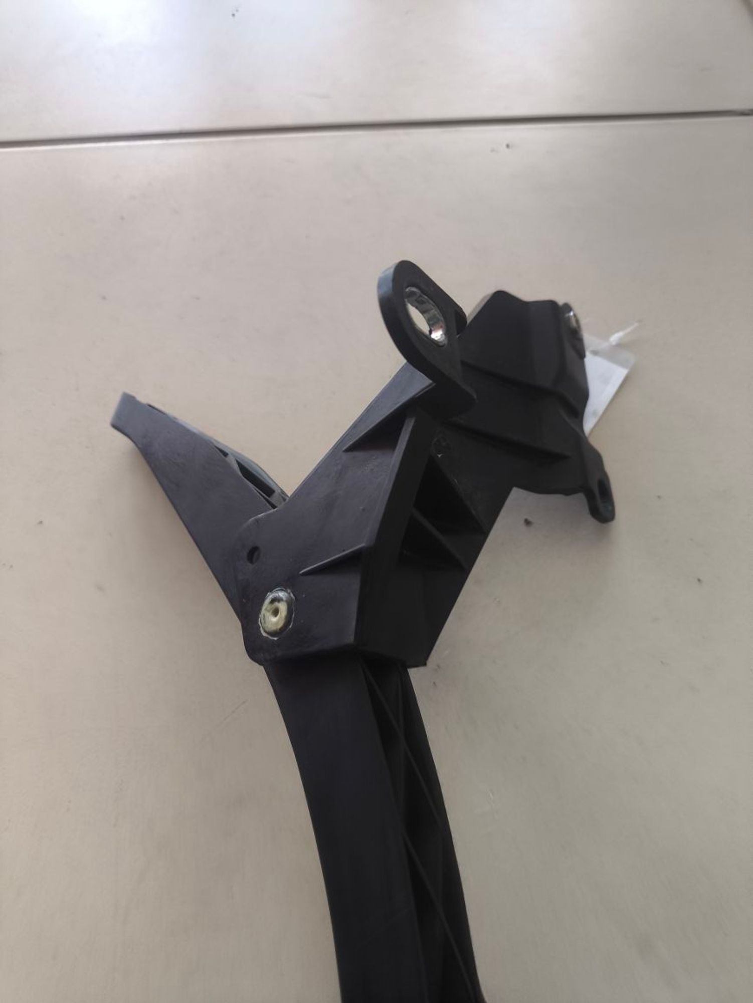 https://ycs.partsauto.market/partsauto-images/thmbs/userImages/a2d258a61cc08549ac0329b7373022c0/part/1258bedd-7b98-4e01-9281-6b0139ccaeaa_1787122956578.jpg