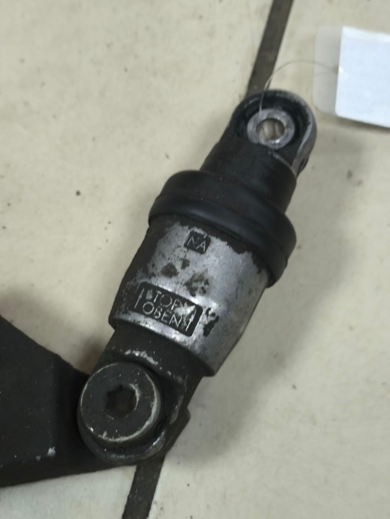 https://ycs.partsauto.market/partsauto-images/thmbs/userImages/a2d258a61cc08549ac0329b7373022c0/part/12a8b7ba-e88e-41d6-896f-03d07b1c9ca5_1787039441391.jpg