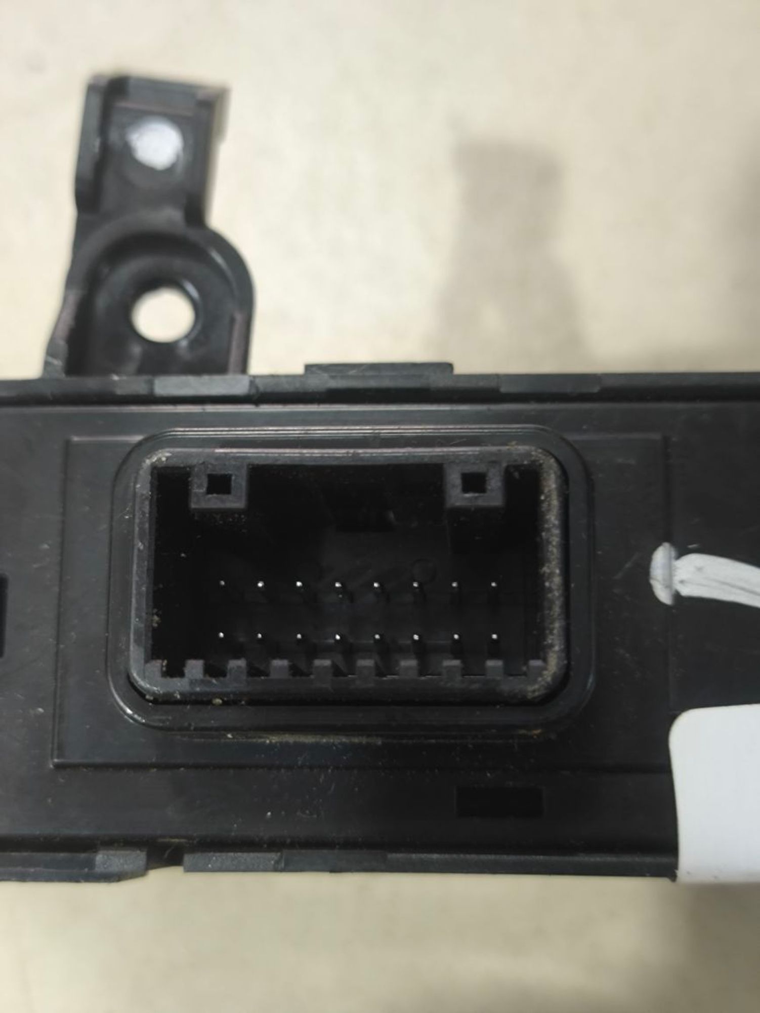https://ycs.partsauto.market/partsauto-images/thmbs/userImages/a2d258a61cc08549ac0329b7373022c0/part/15030094-705d-43a5-9fa0-e5817be01646_1781956137668.jpg