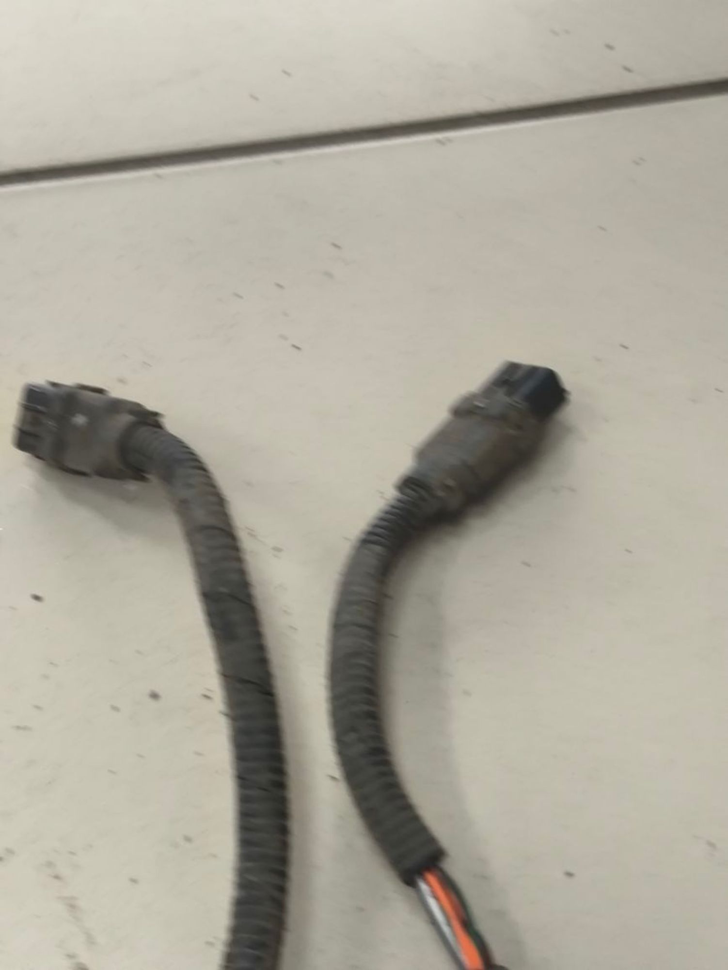 https://ycs.partsauto.market/partsauto-images/thmbs/userImages/a2d258a61cc08549ac0329b7373022c0/part/15ec3769-8a53-4f00-a3d1-d1760632af1d_1782398861037.jpg