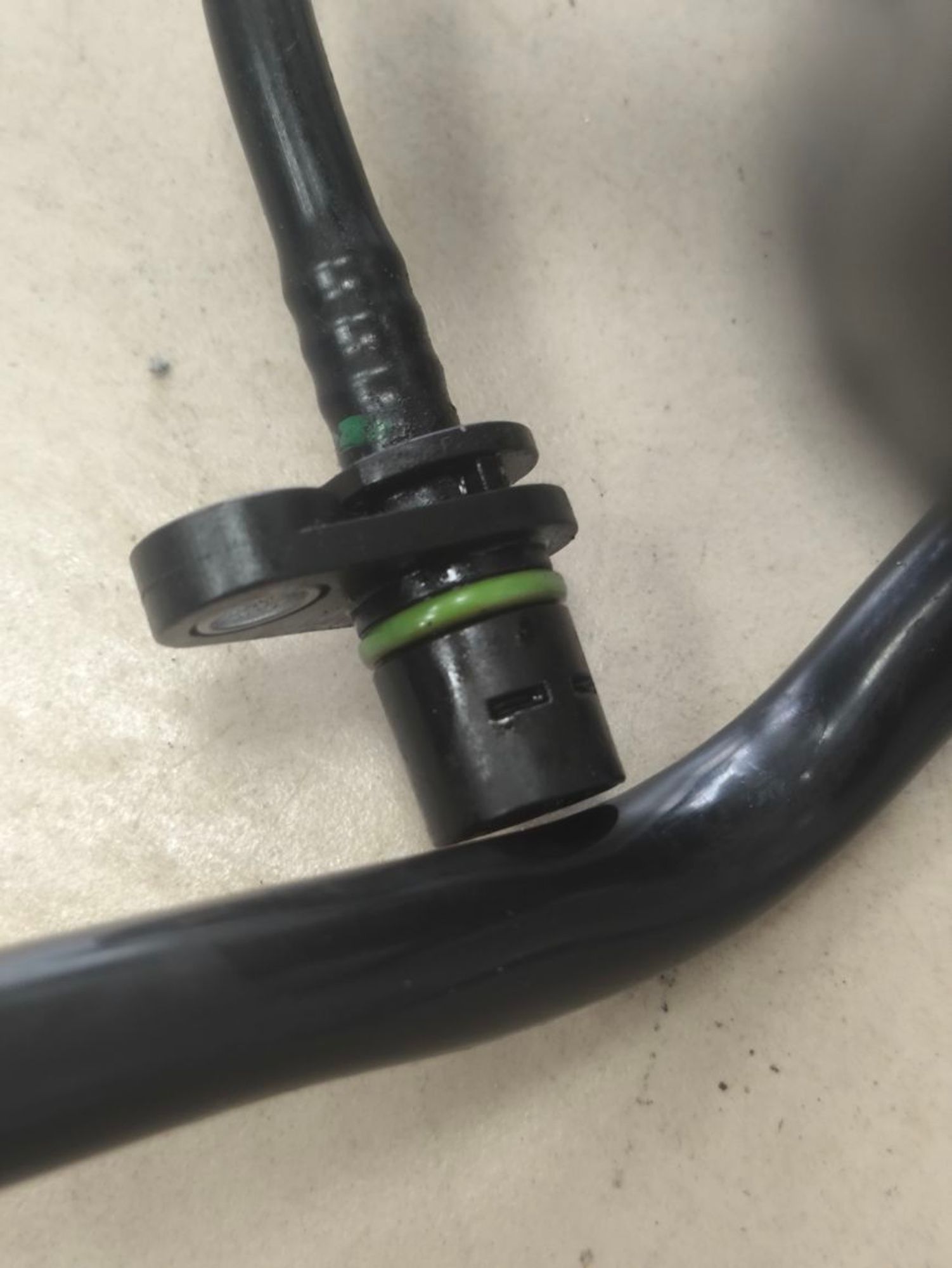 https://ycs.partsauto.market/partsauto-images/thmbs/userImages/a2d258a61cc08549ac0329b7373022c0/part/16fd8d7a-2ad3-48bc-8a3c-70fd122f39ac_1786011456652.jpg