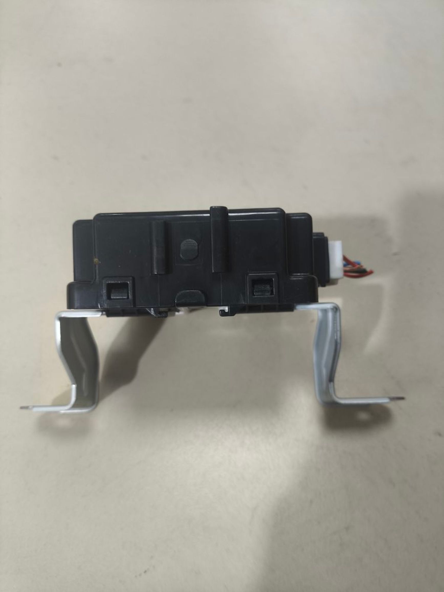 https://ycs.partsauto.market/partsauto-images/thmbs/userImages/a2d258a61cc08549ac0329b7373022c0/part/19a790d9-dd00-4c7d-9f25-7b4374a8ec64_1781101203197.jpg