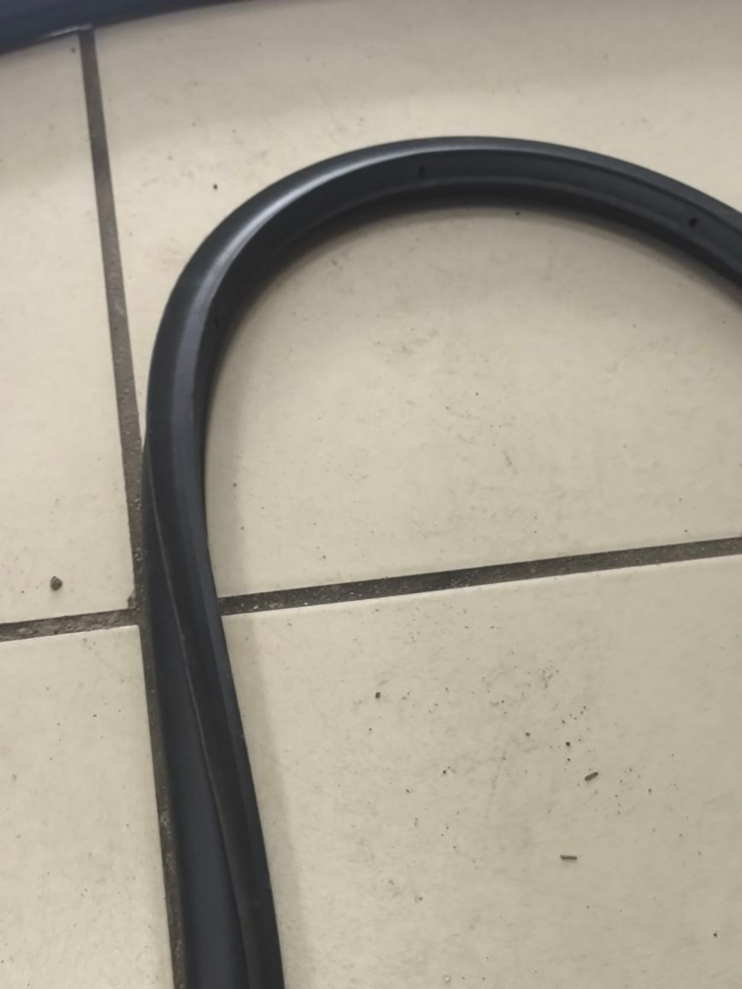 https://ycs.partsauto.market/partsauto-images/thmbs/userImages/a2d258a61cc08549ac0329b7373022c0/part/1b224618-4138-4ac0-b026-9f5579ee0351_1785498546125.jpg