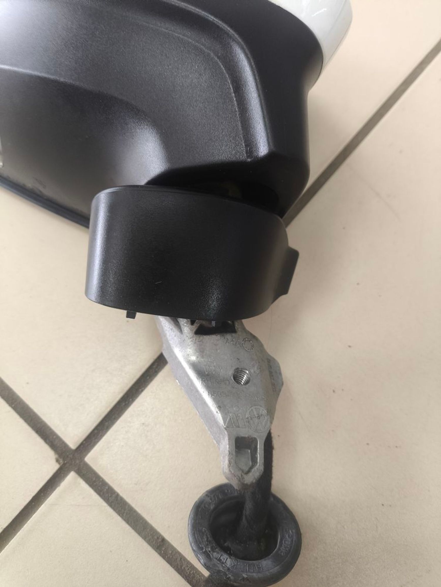 https://ycs.partsauto.market/partsauto-images/thmbs/userImages/a2d258a61cc08549ac0329b7373022c0/part/1b66df94-635d-409c-9616-aca769afe5a0_1781869389800.jpg