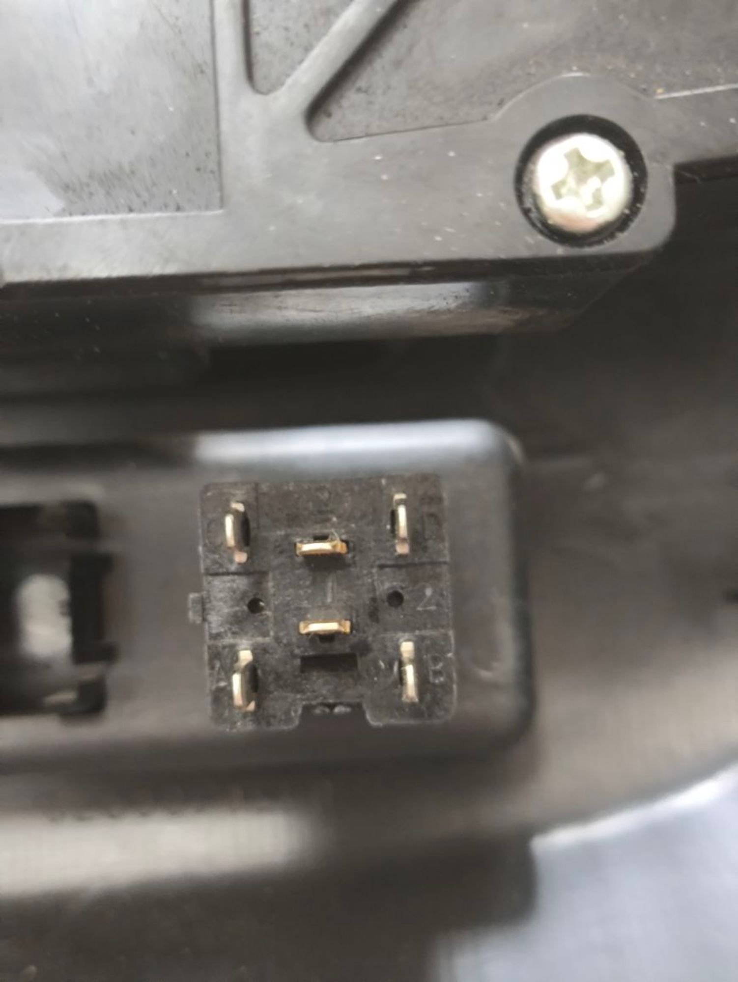 https://ycs.partsauto.market/partsauto-images/thmbs/userImages/a2d258a61cc08549ac0329b7373022c0/part/1b933f03-f3a3-458c-ba18-eda4c61c56e9_1783667161371.jpg